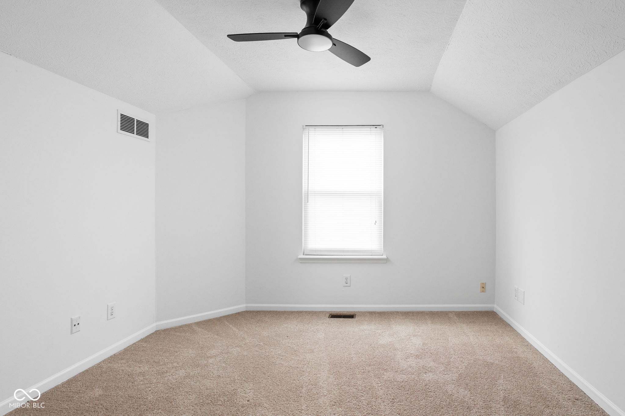 7838 Park North Circle