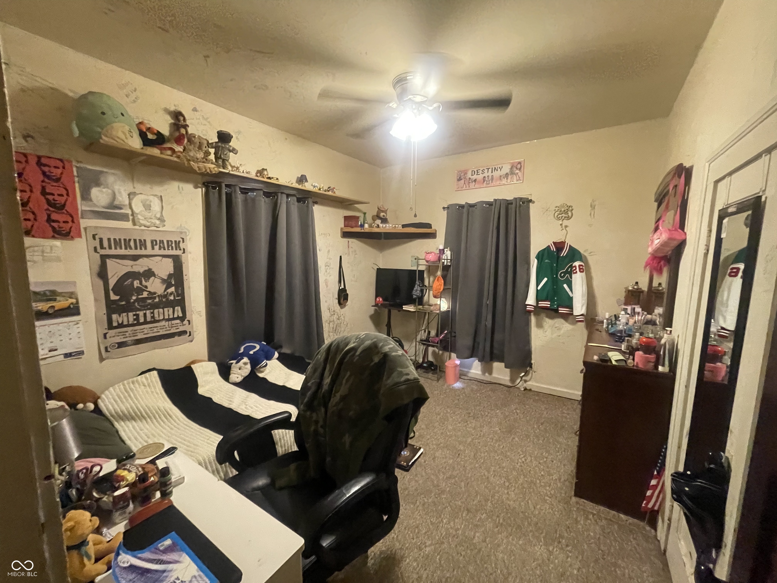 2425 Fletcher Street