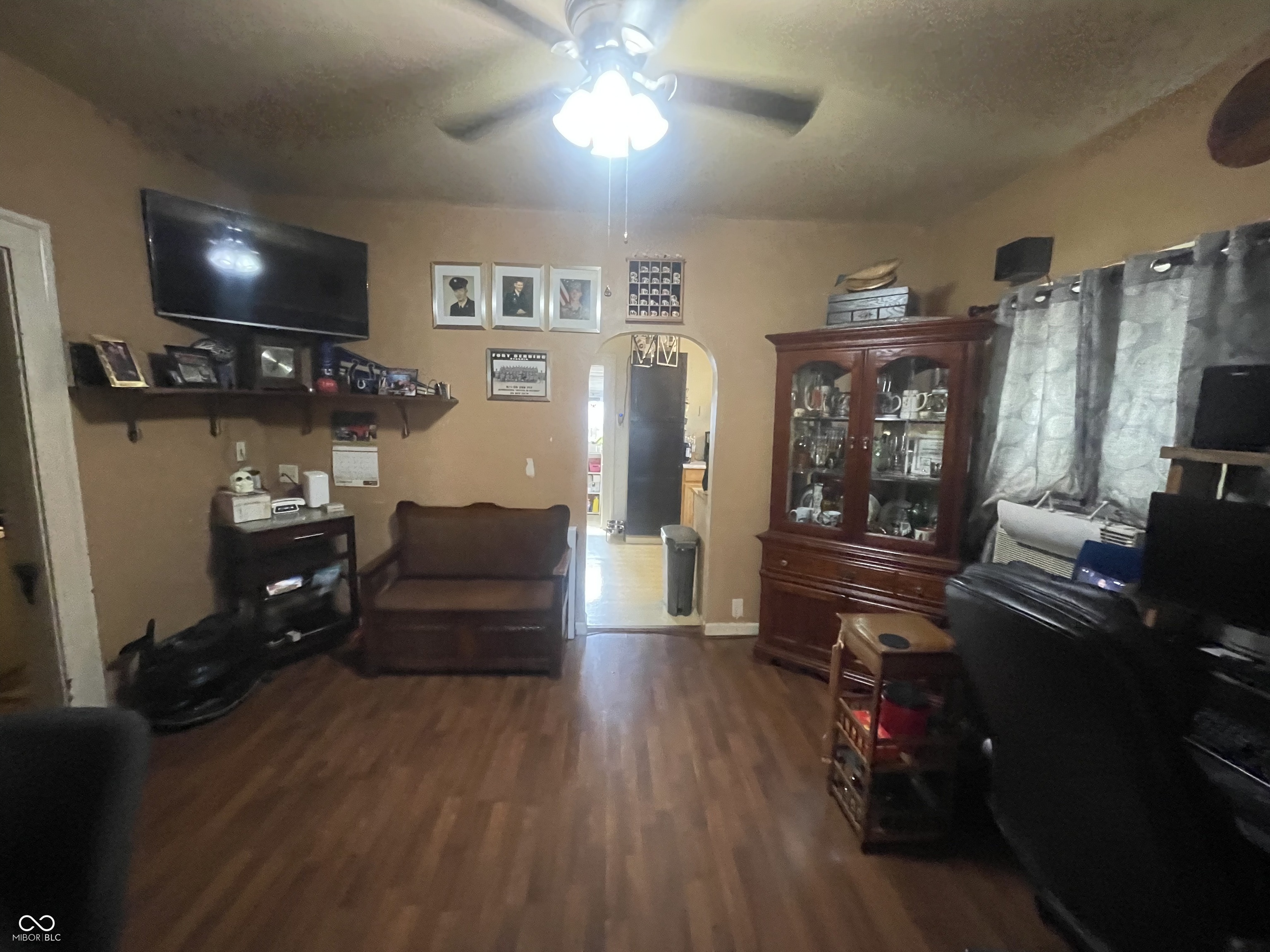 2425 Fletcher Street