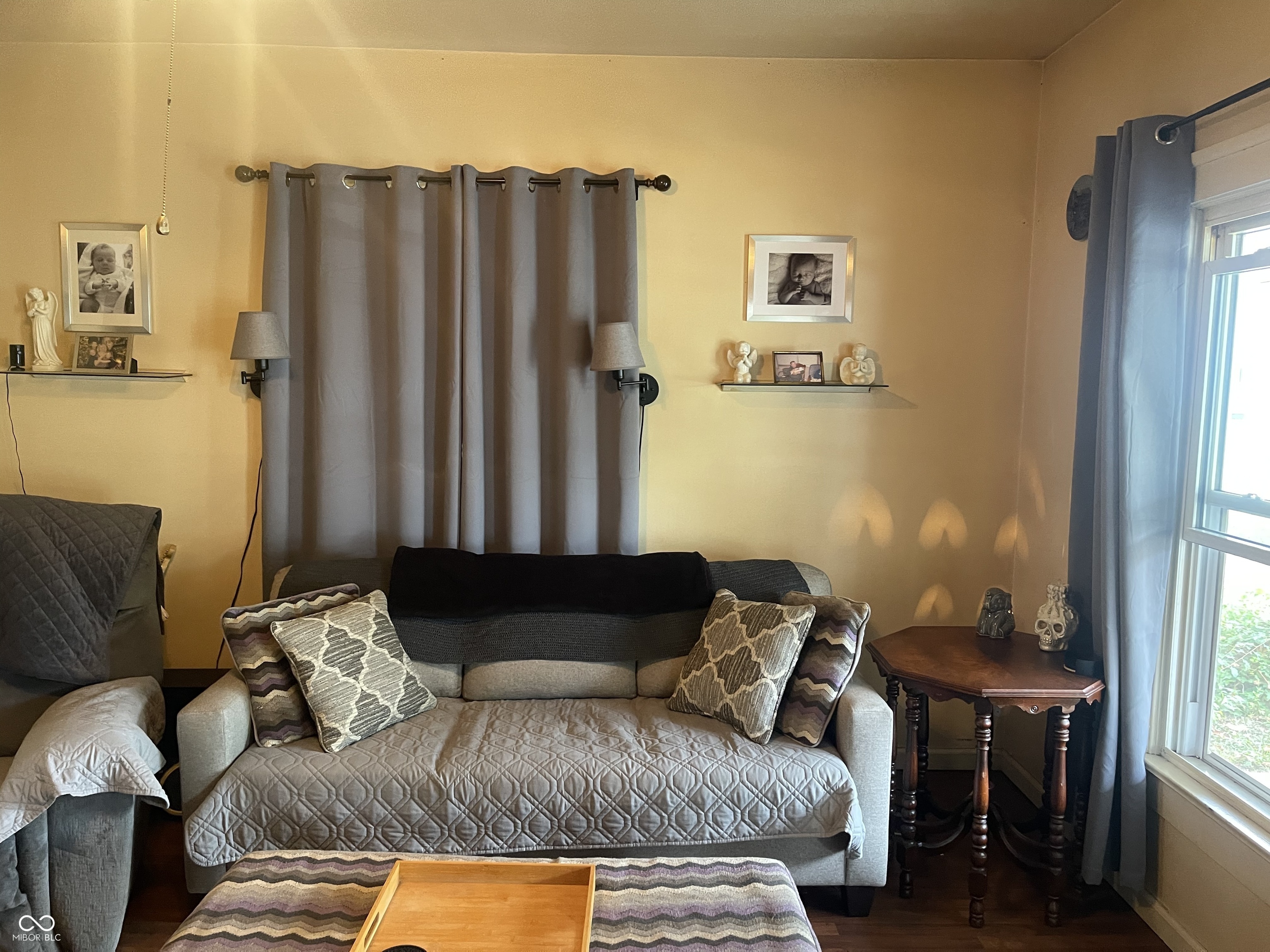 2425 Fletcher Street