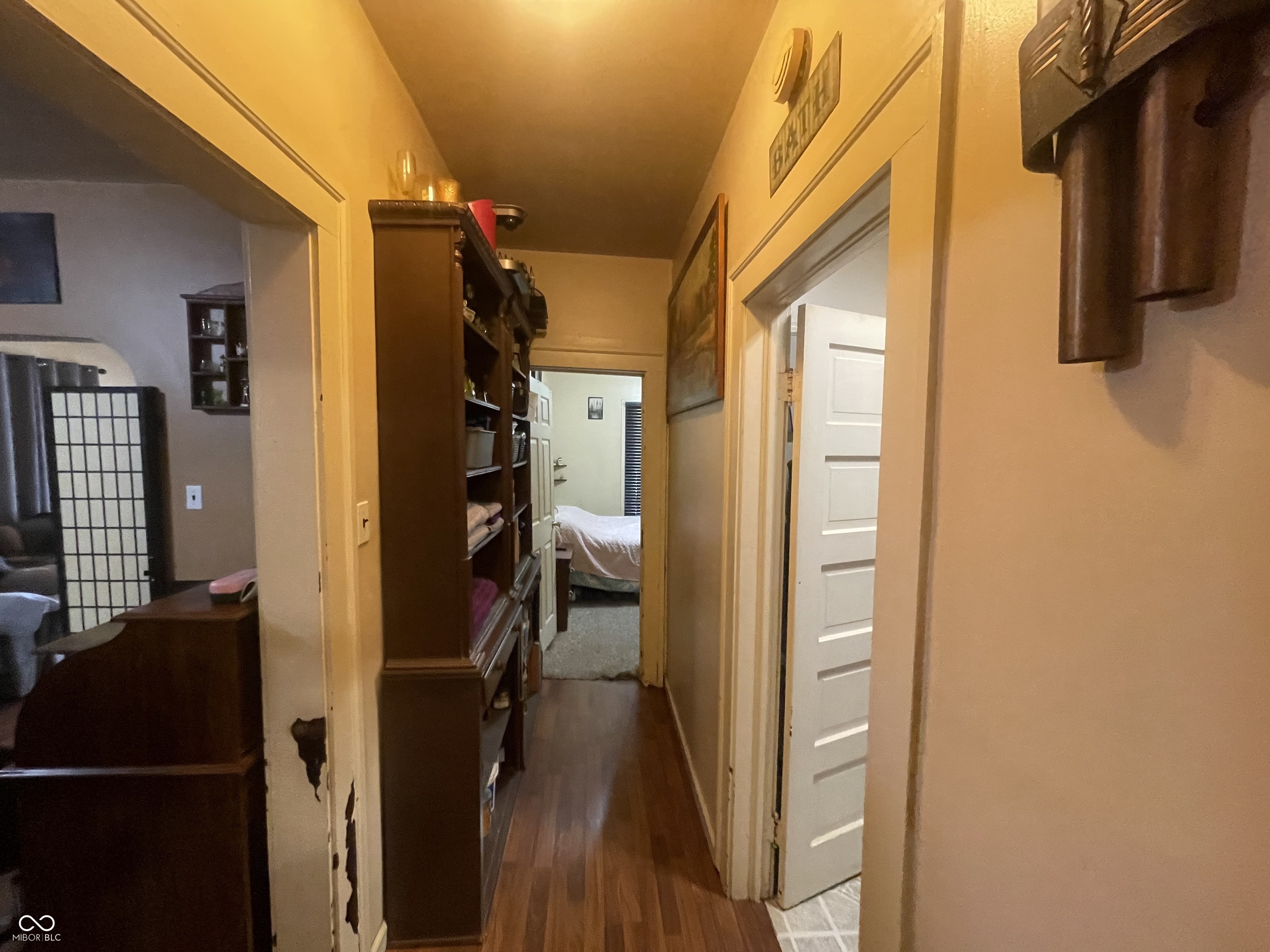 2425 Fletcher Street