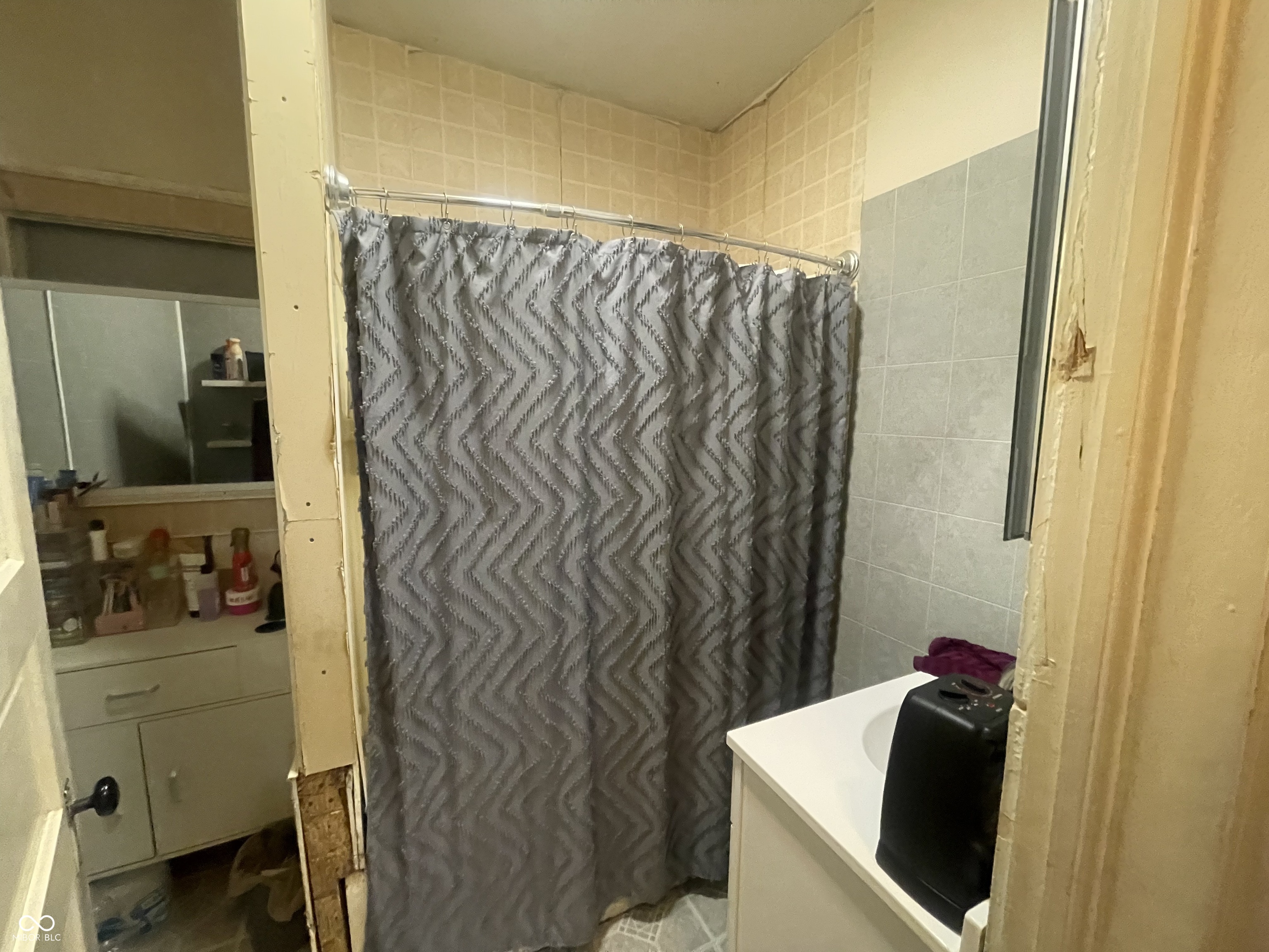 2425 Fletcher Street