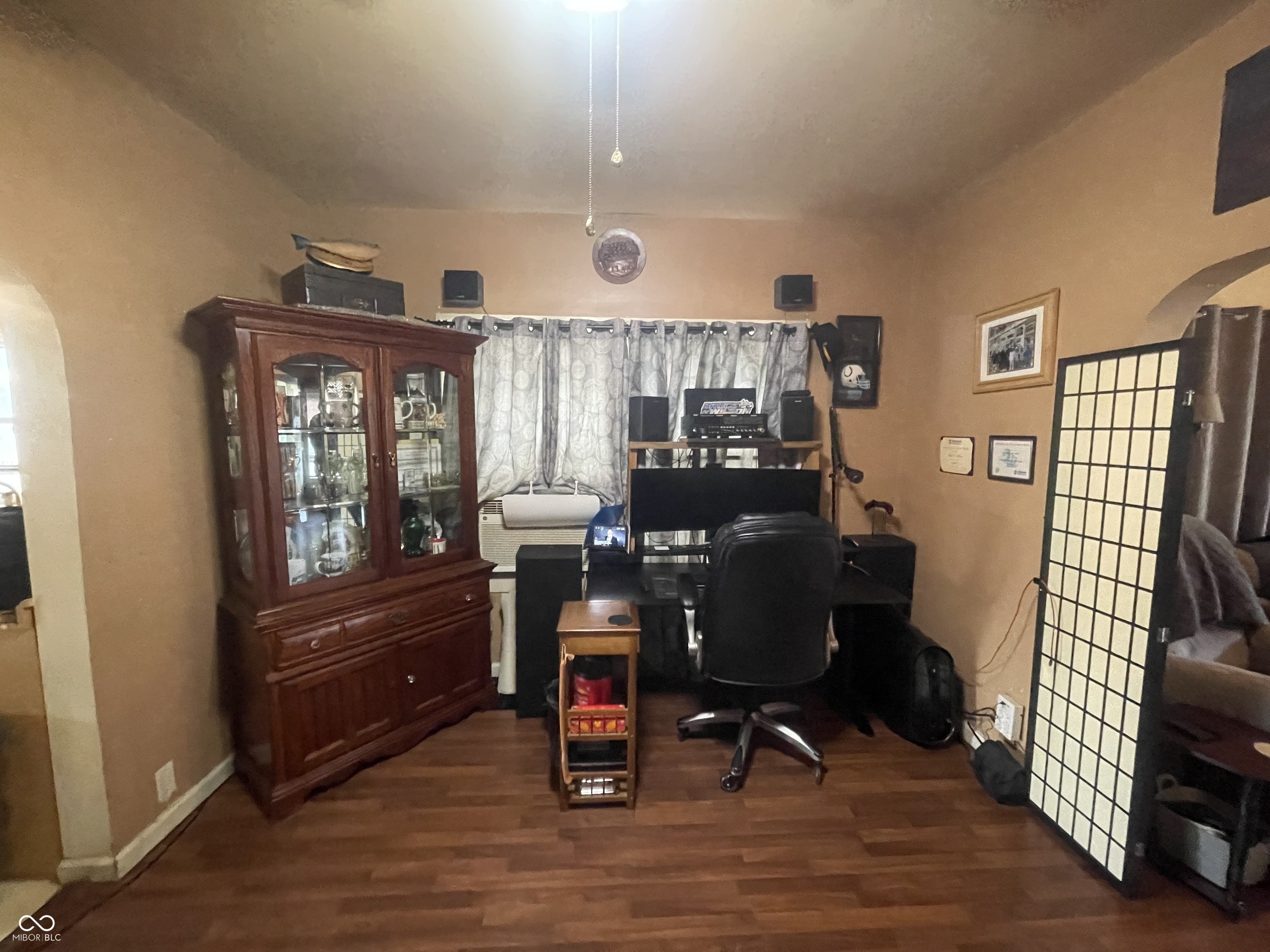 2425 Fletcher Street