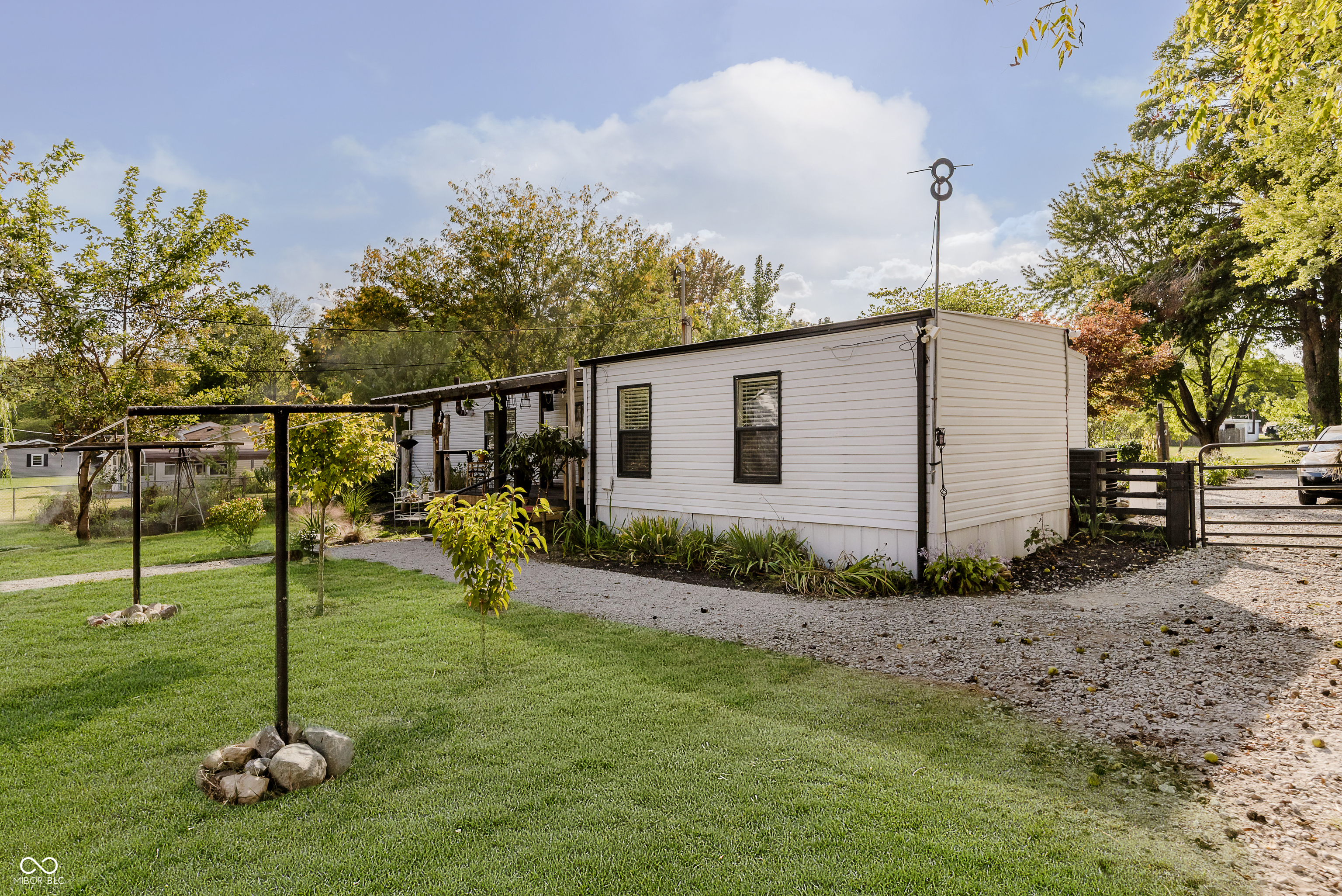 119 S Alfonte Street