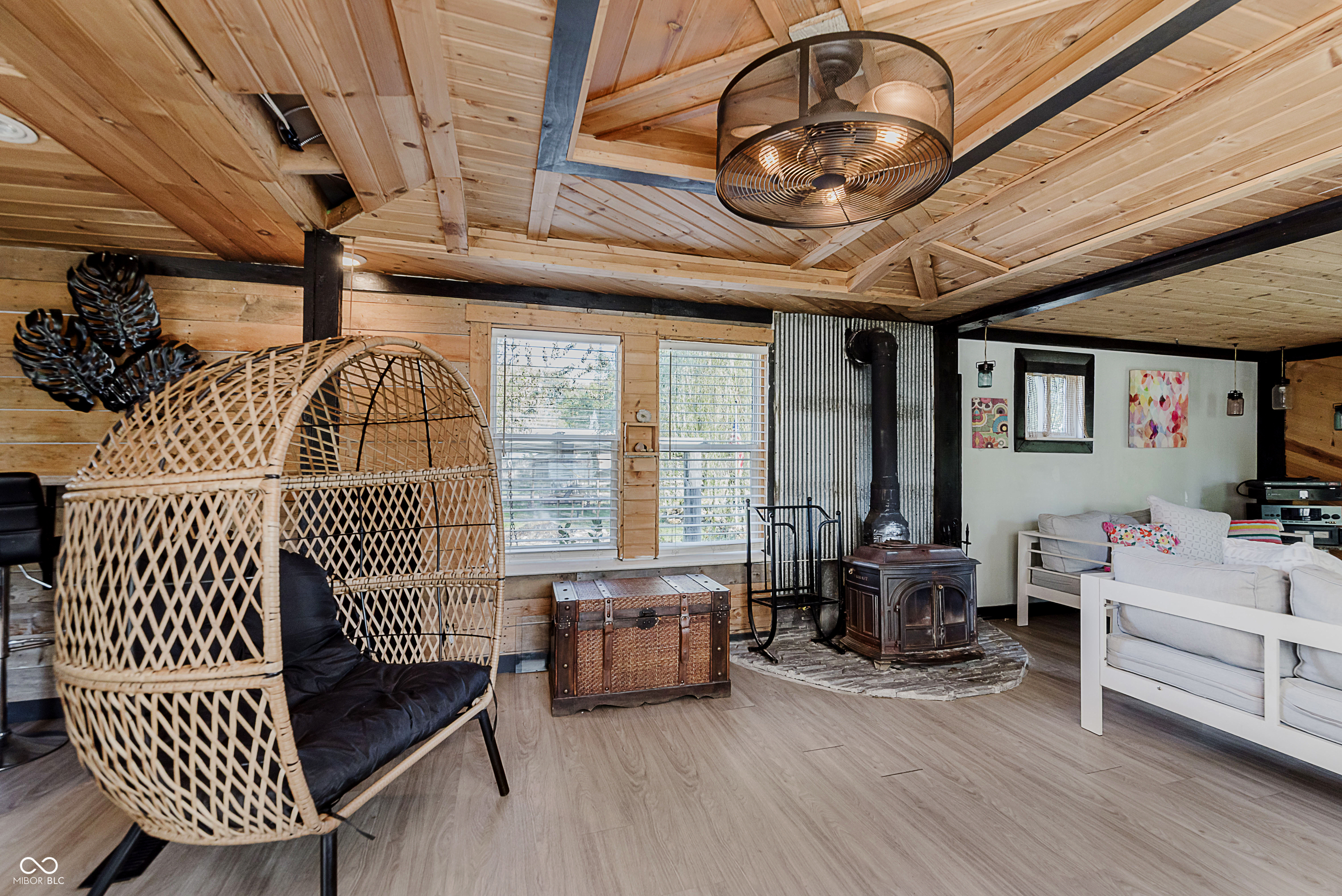 119 S Alfonte Street