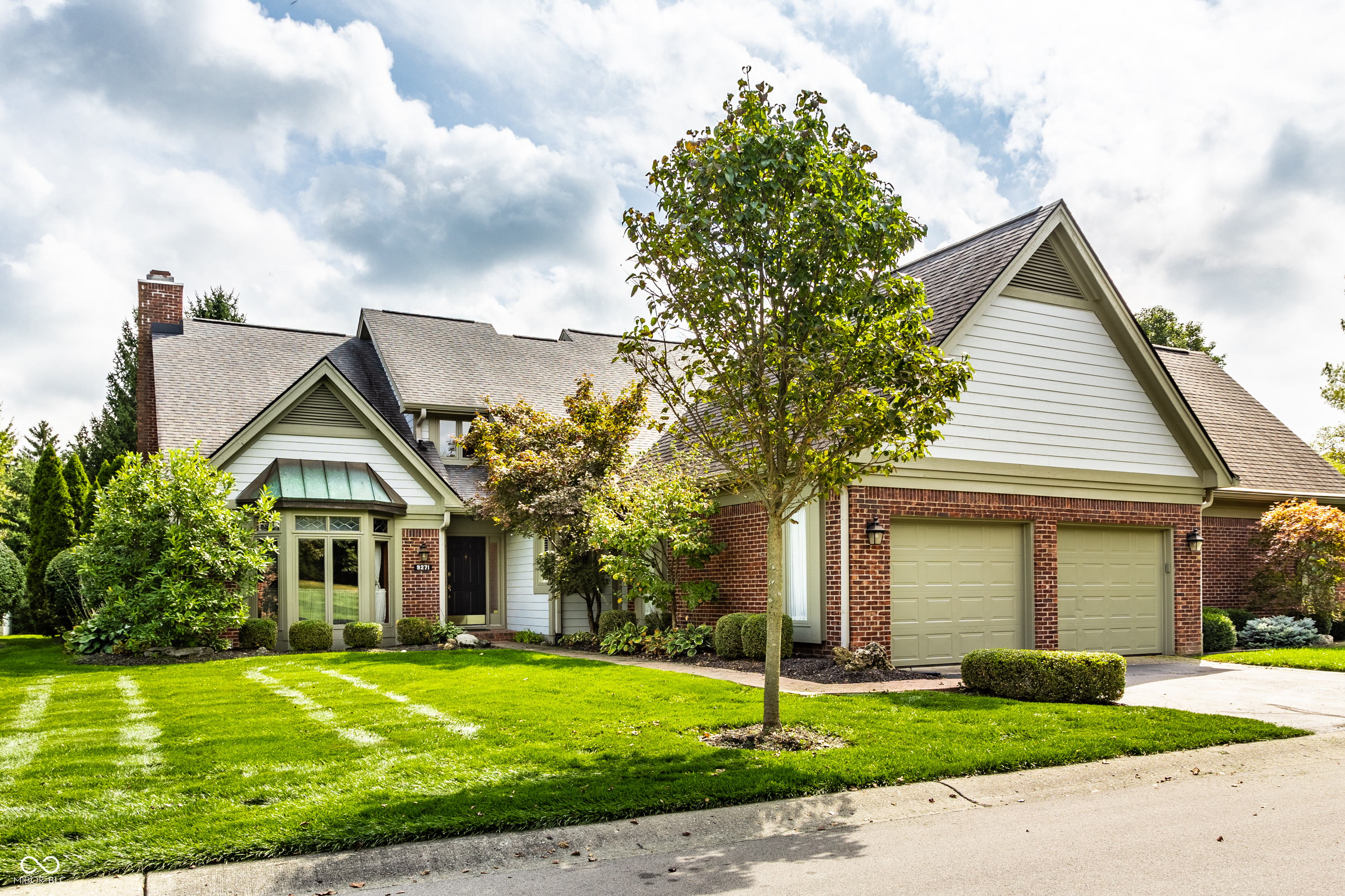 9271 Spring Lakes Drive