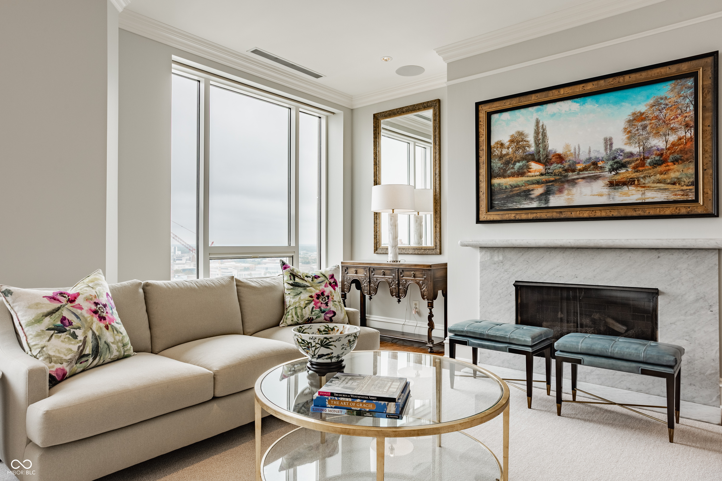 1 N Illinois Street Unit: # 11