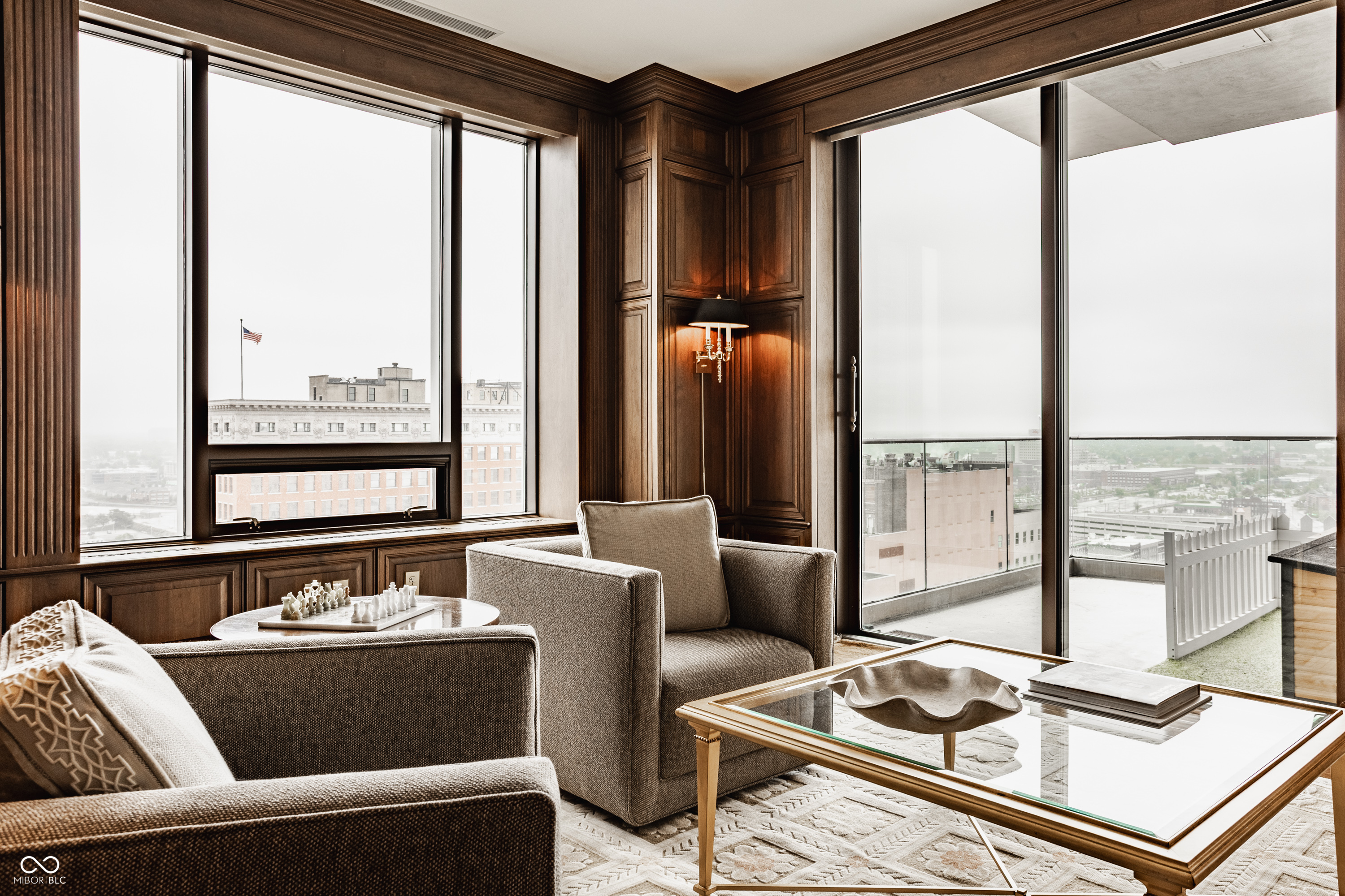 1 N Illinois Street Unit: # 11