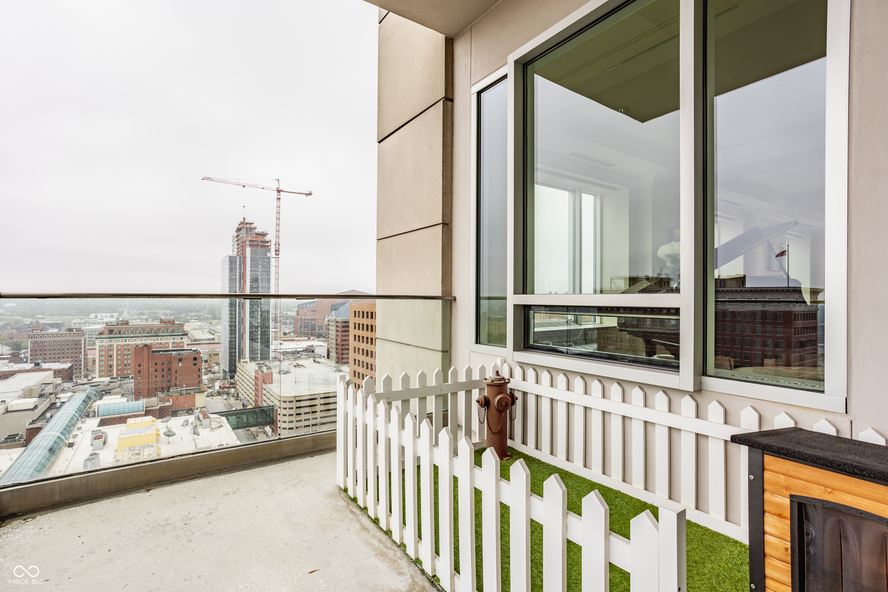 1 N Illinois Street Unit: # 11