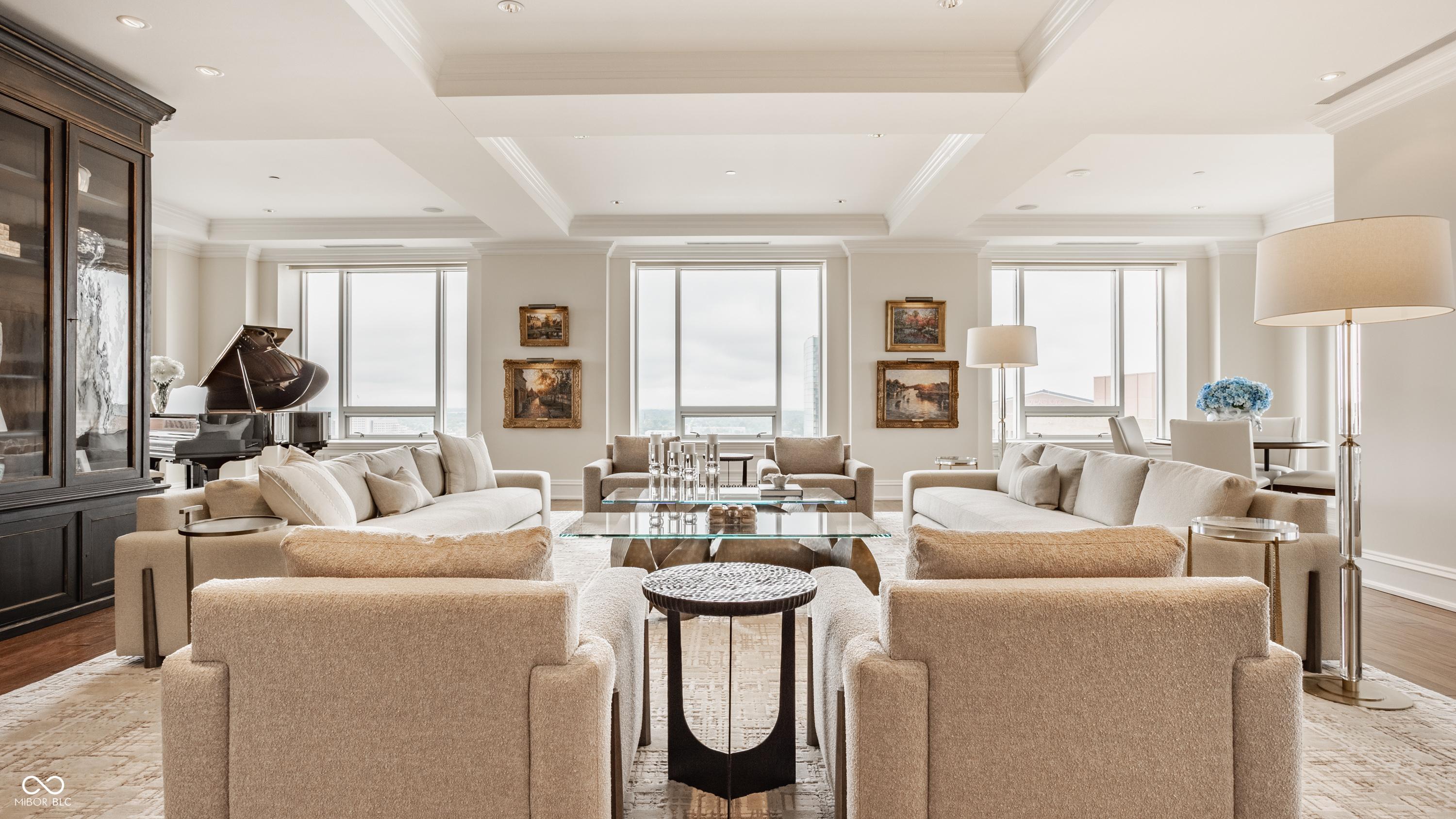 1 N Illinois Street Unit: # 11