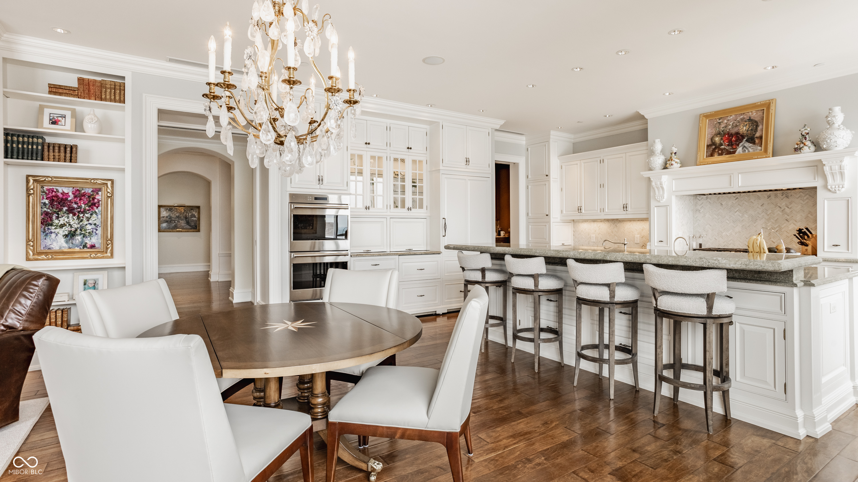 1 N Illinois Street Unit: # 11