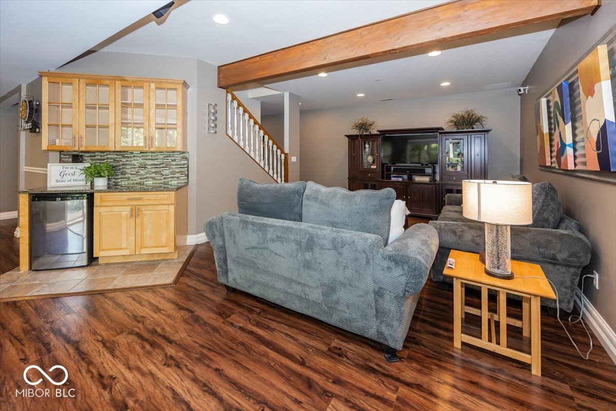 10275 Springstone Road