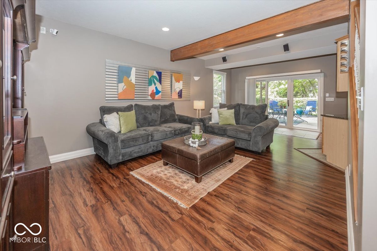 10275 Springstone Road