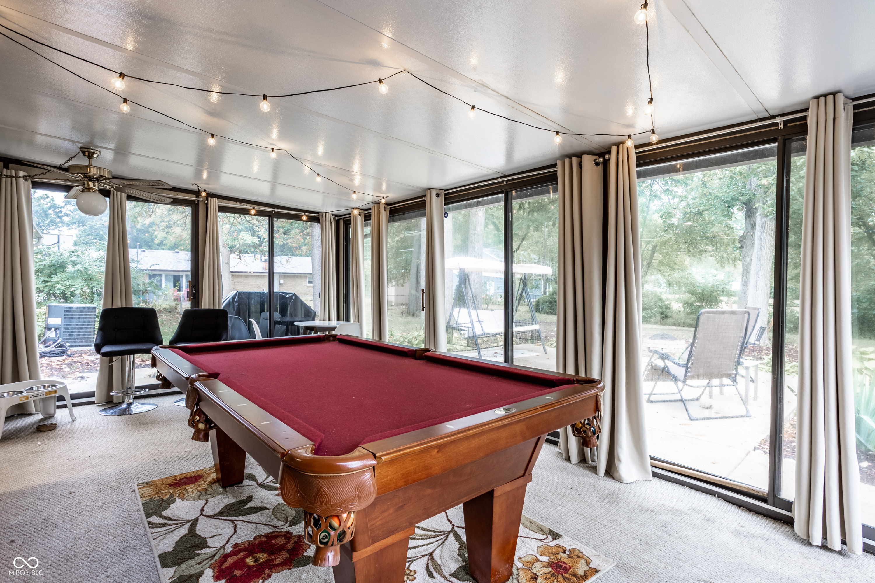 7458 Grandview Drive