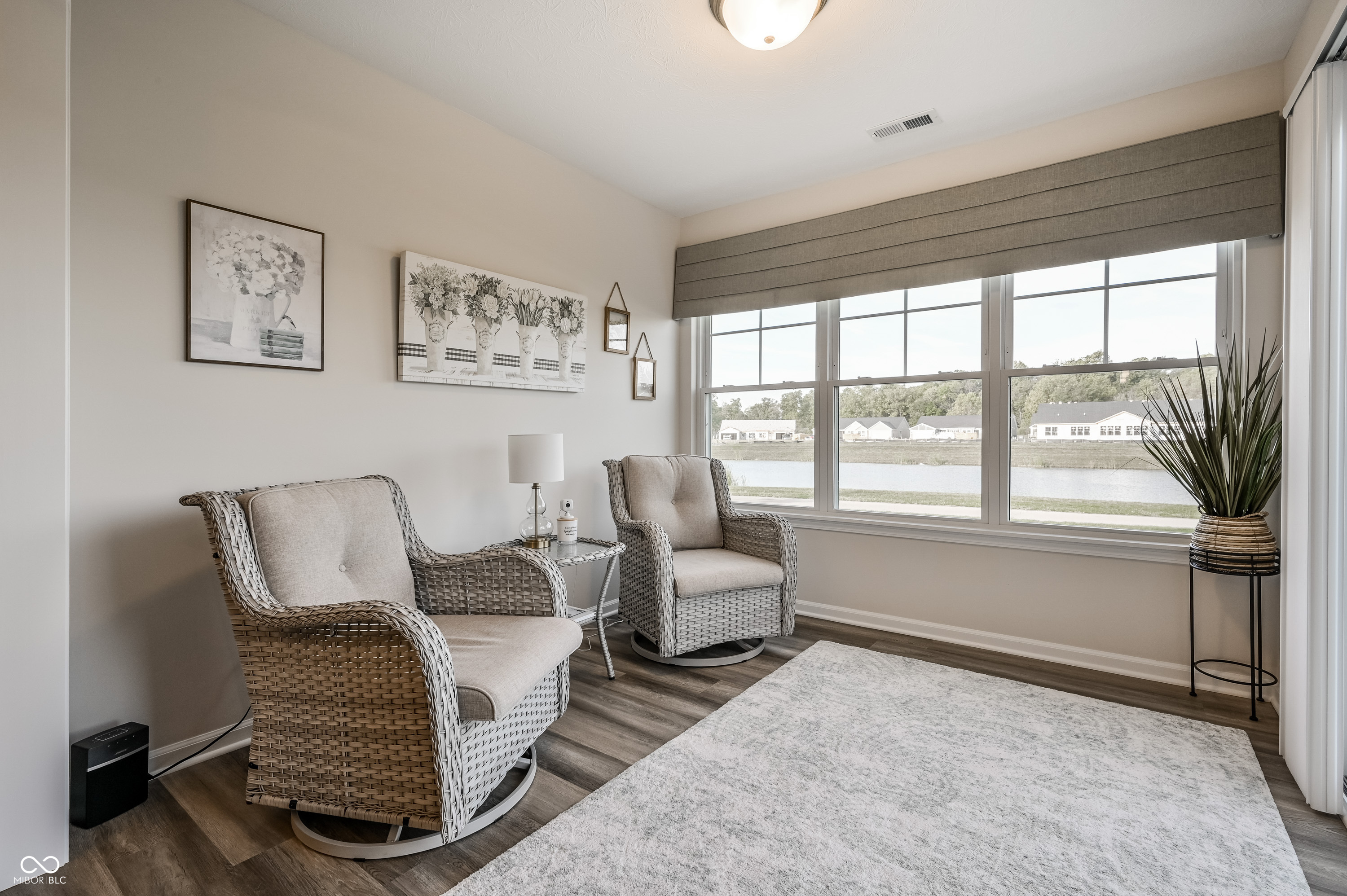 19528 Astoria Avenue