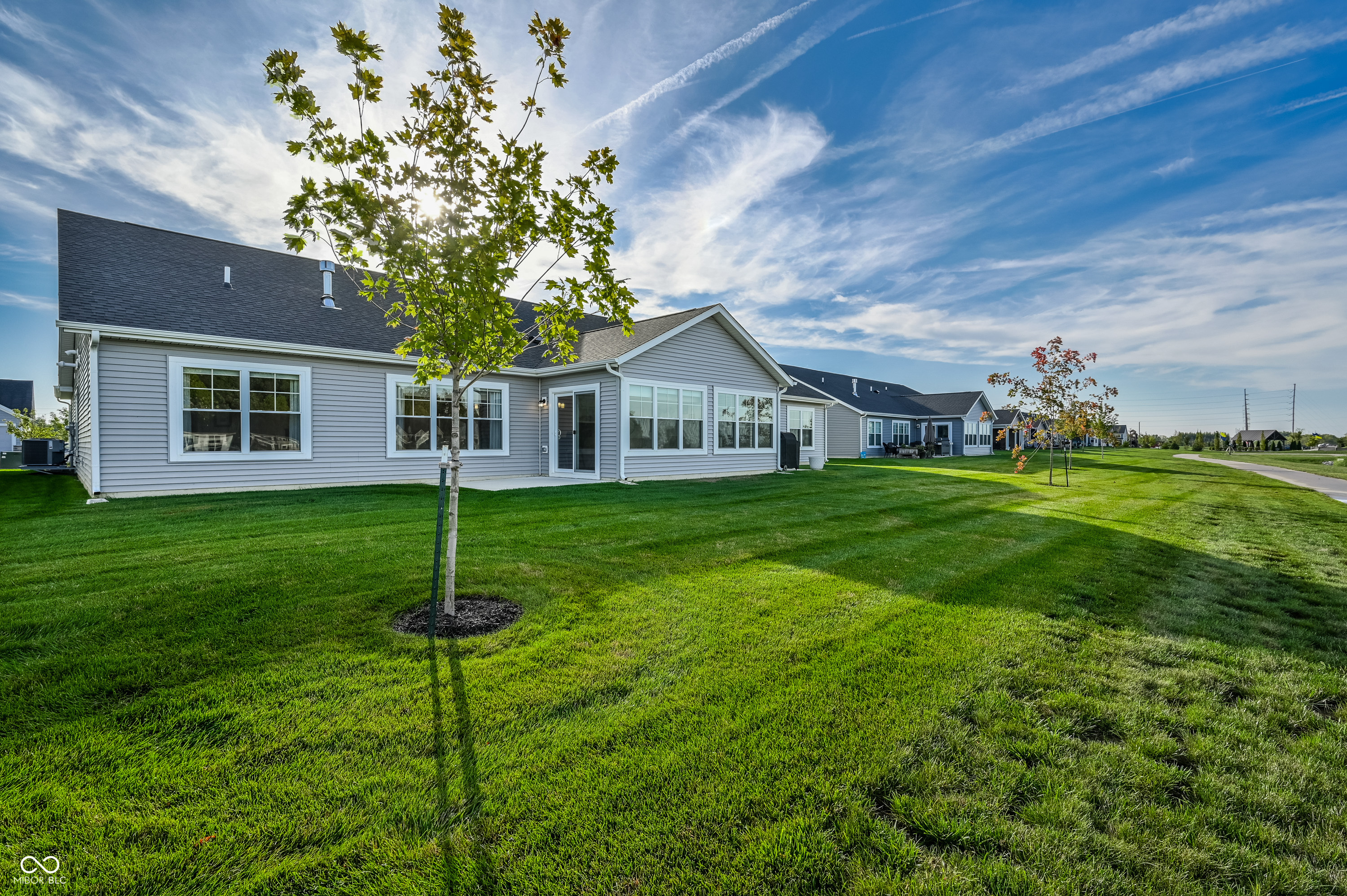 19528 Astoria Avenue