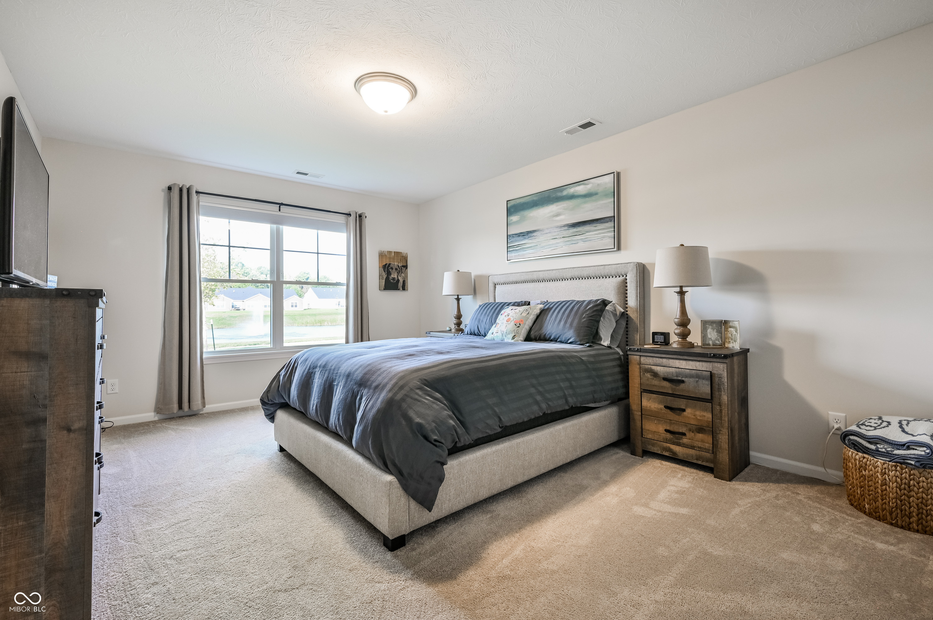 19528 Astoria Avenue