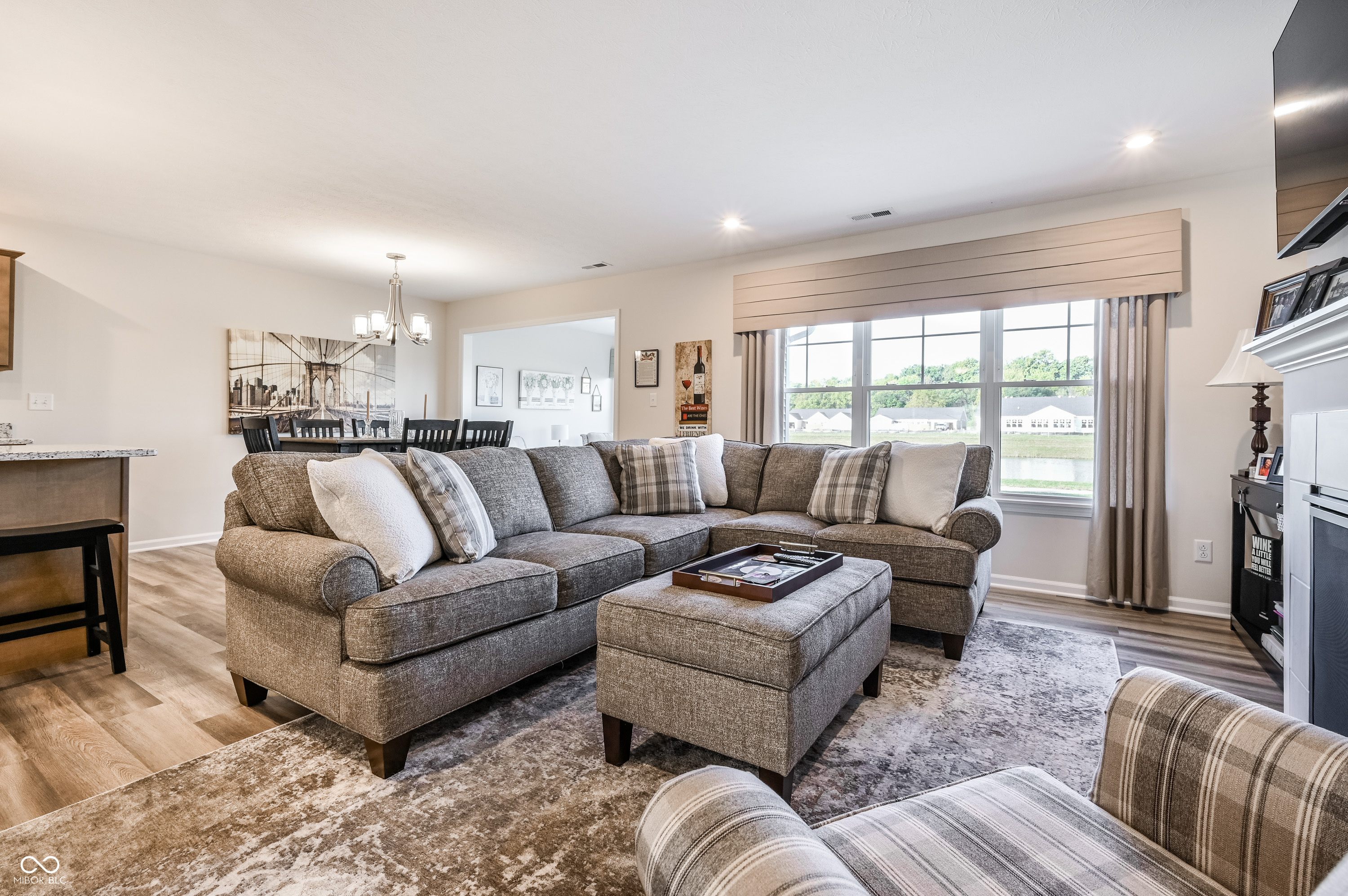 19528 Astoria Avenue