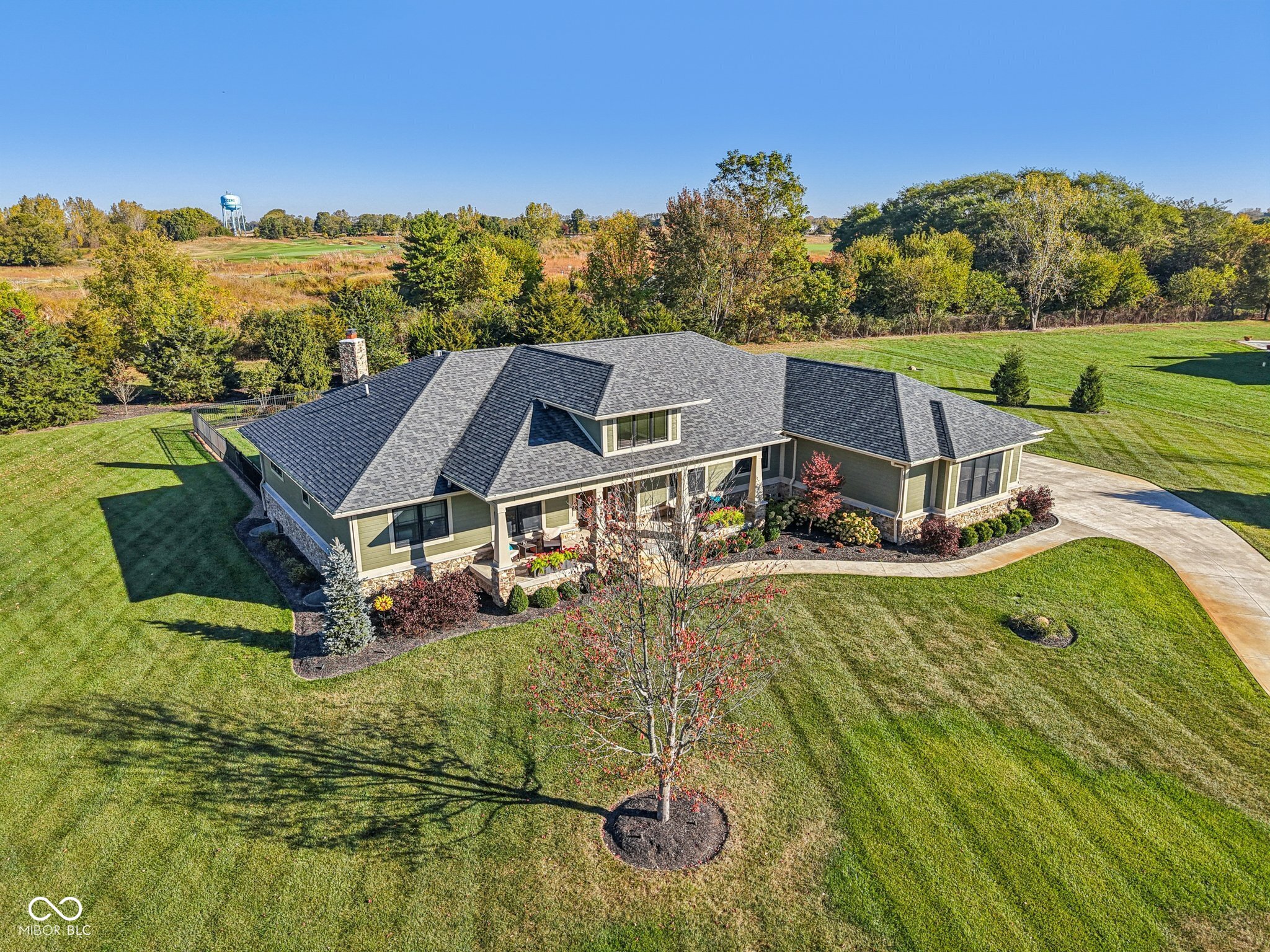 22640 Crooked Beak Circle