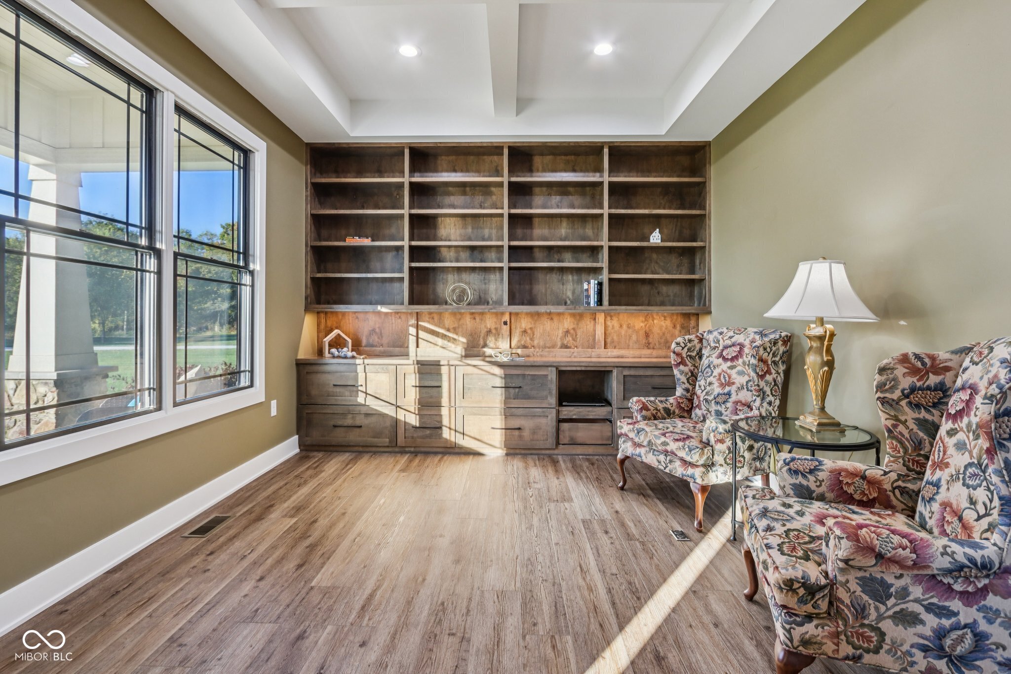 22640 Crooked Beak Circle