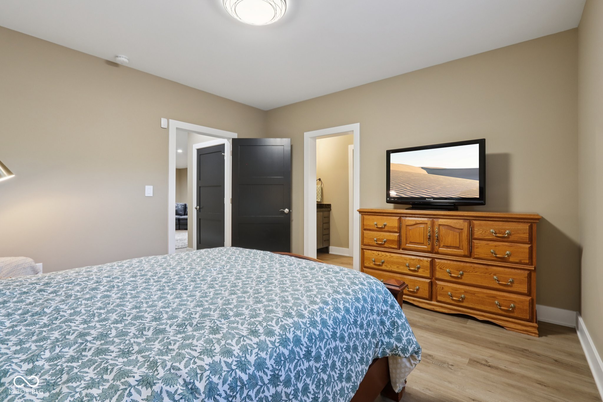 22640 Crooked Beak Circle