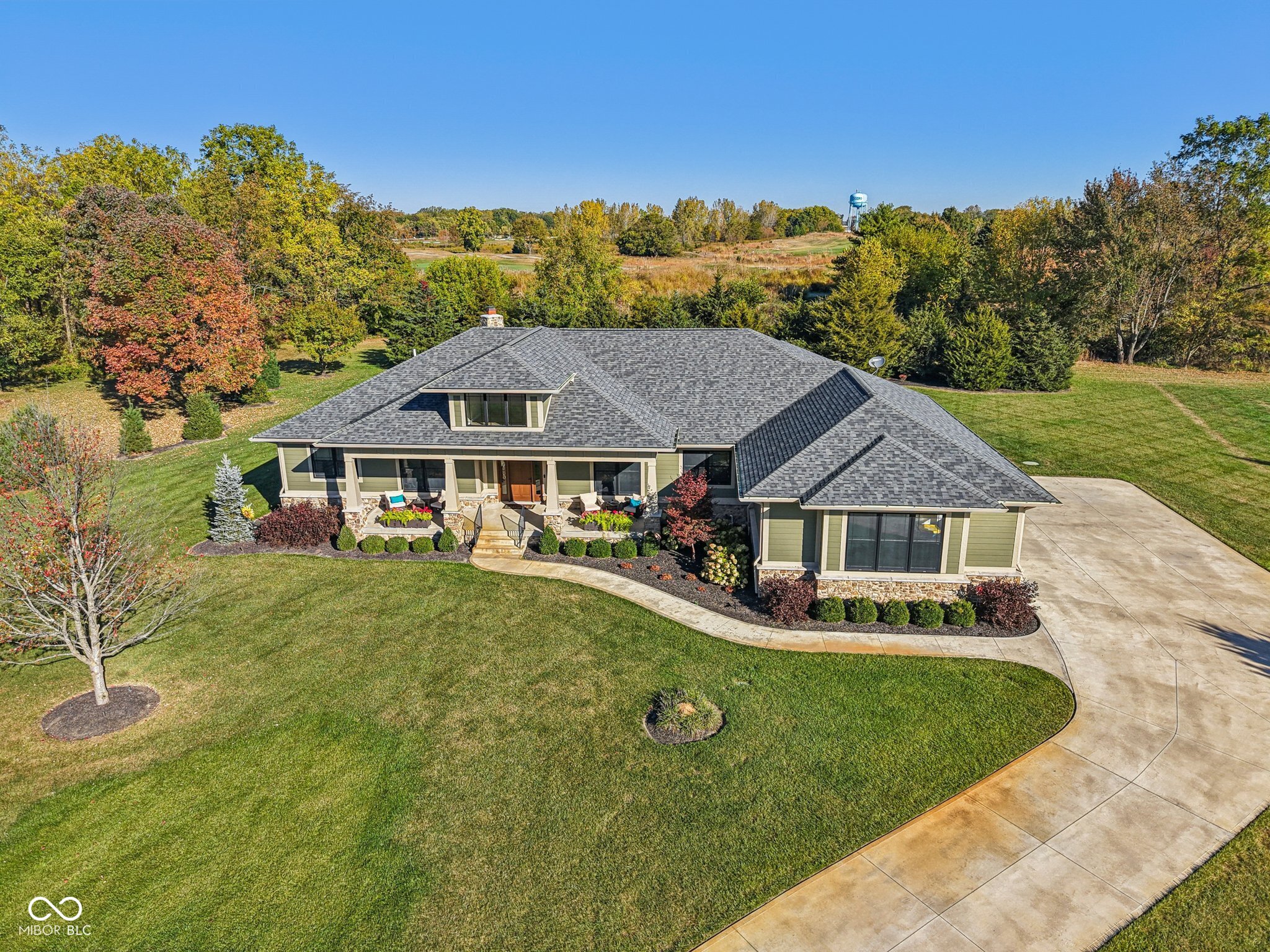 22640 Crooked Beak Circle