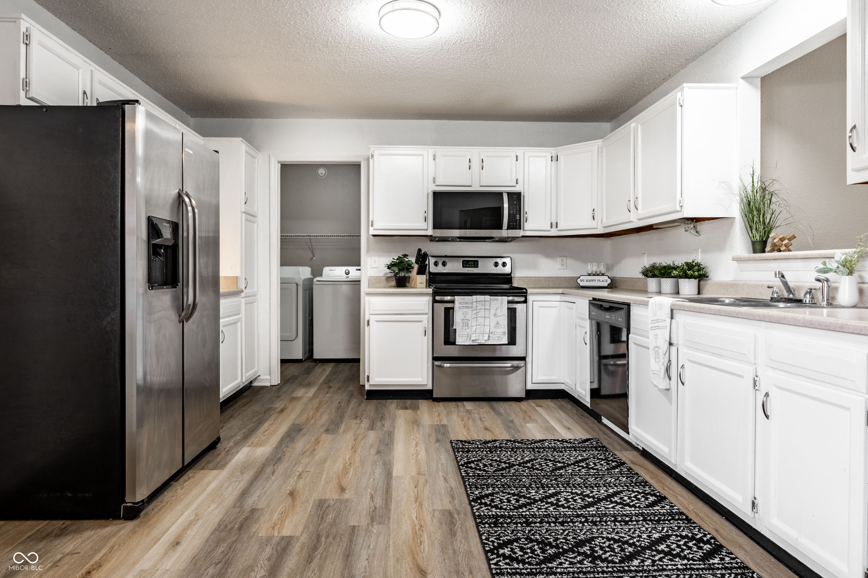 10513 Blue Springs Lane