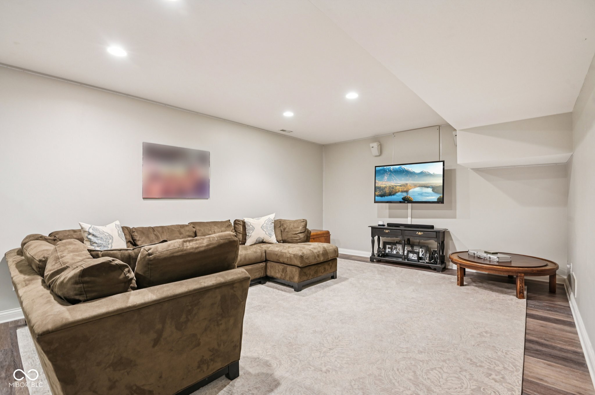 4295 Riverbirch Run