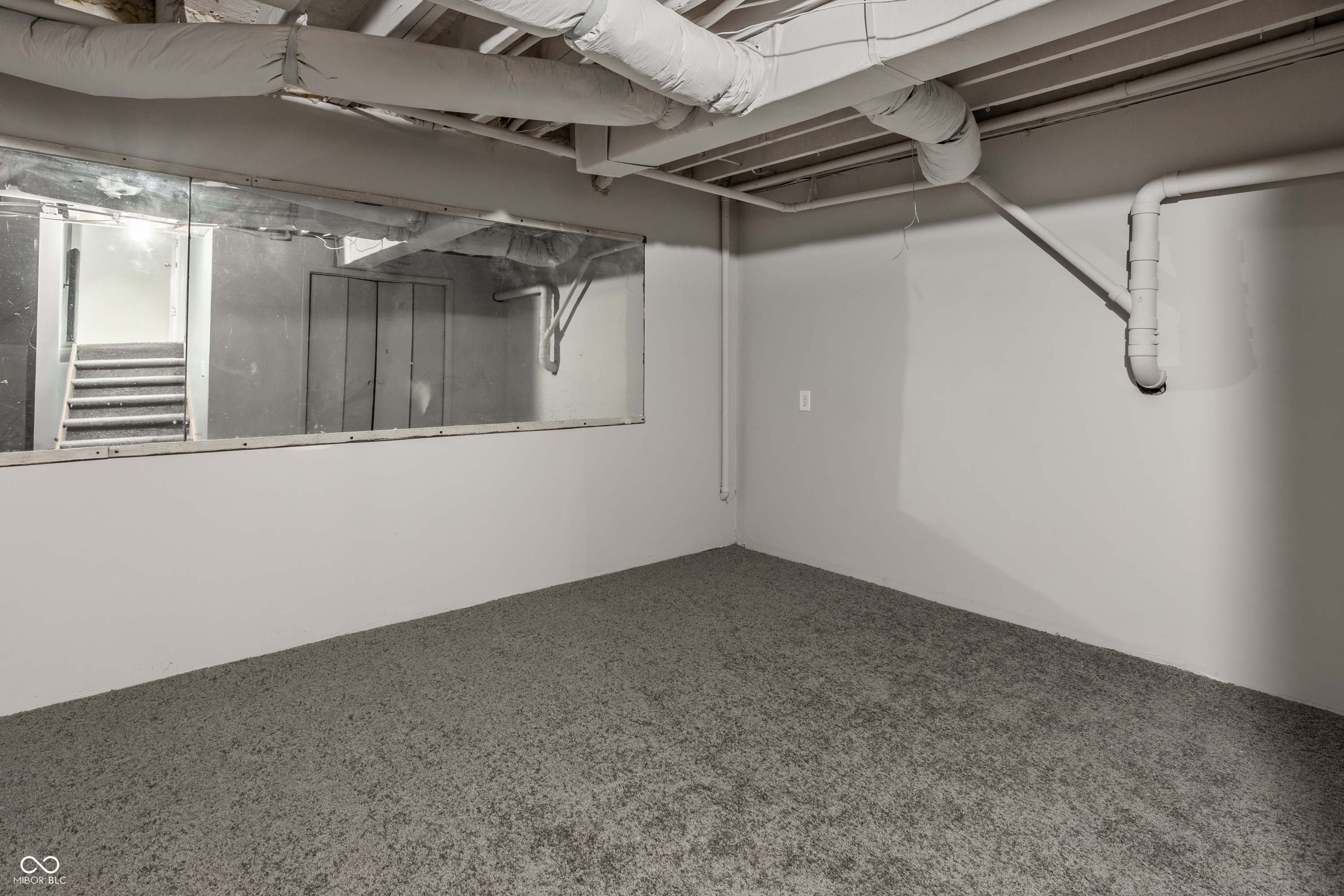 555 Grand Woods Drive