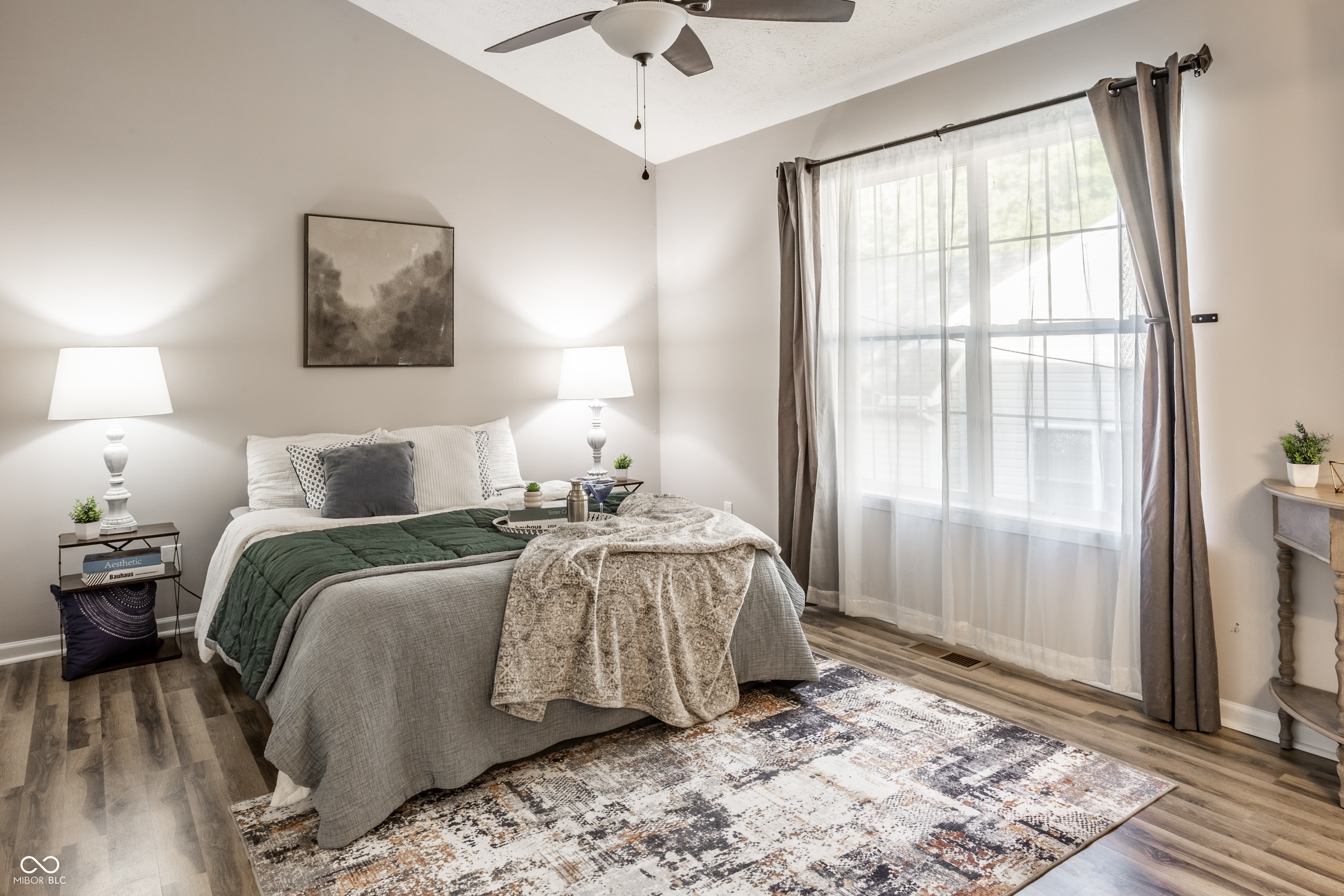 555 Grand Woods Drive