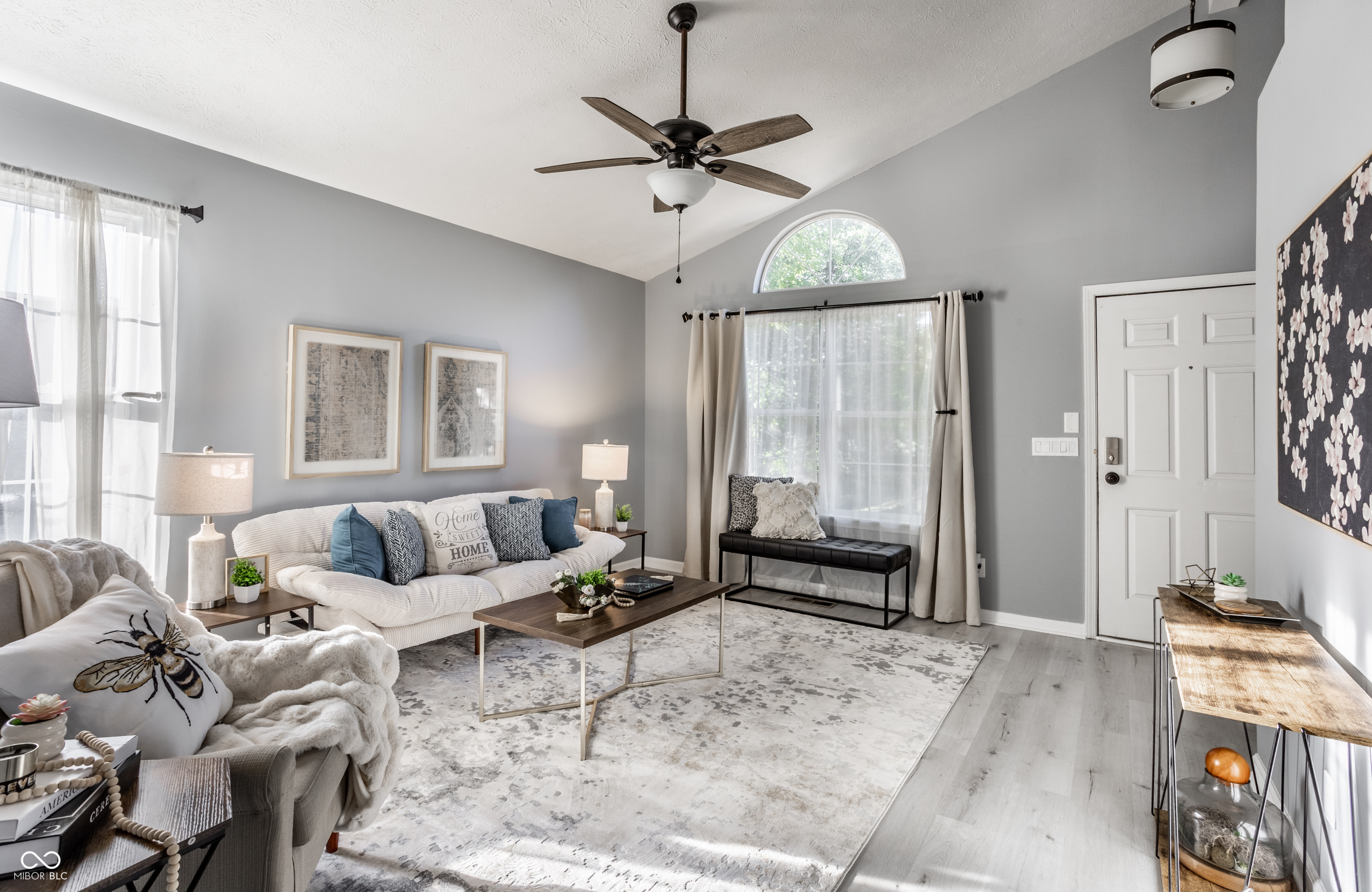 555 Grand Woods Drive