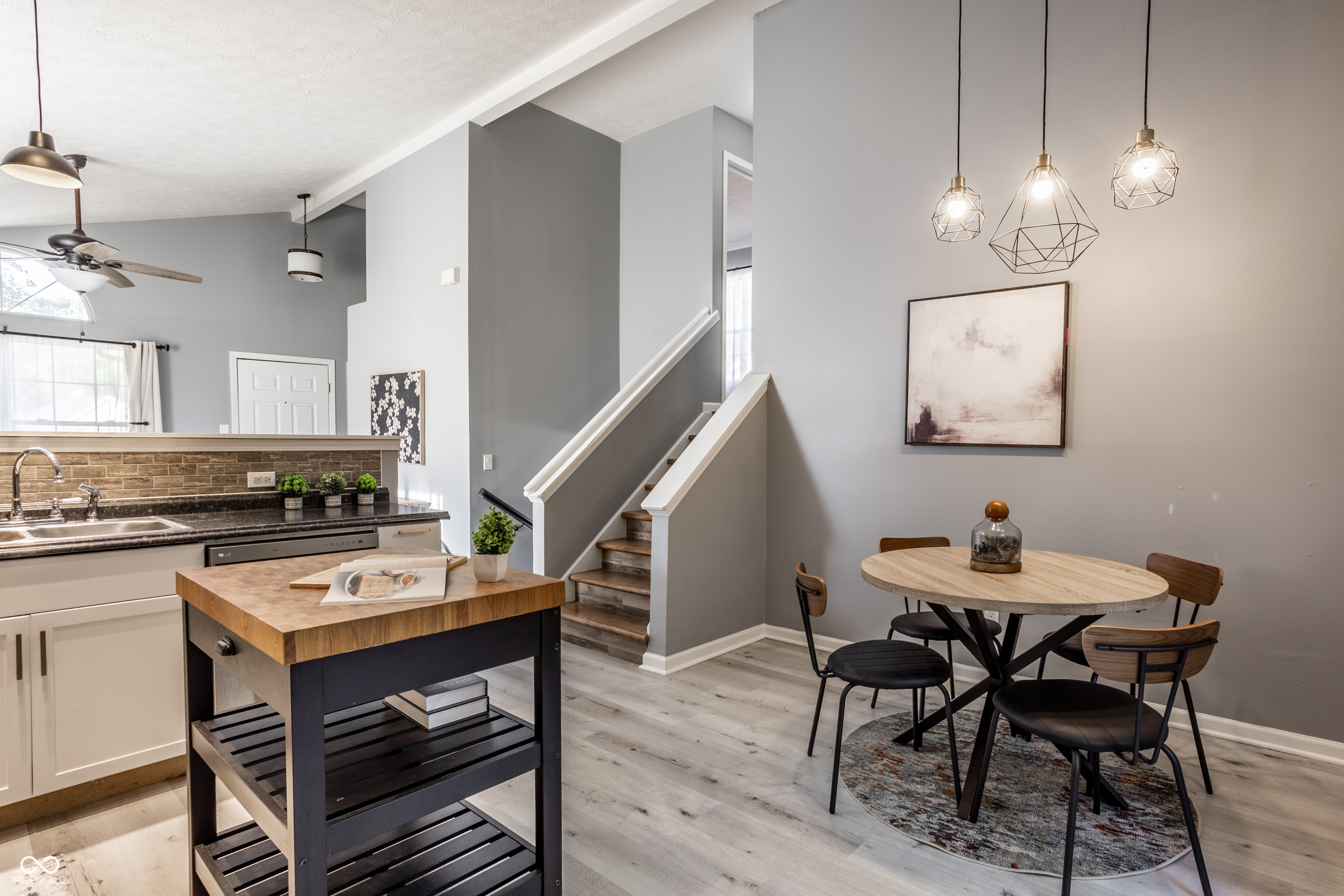 555 Grand Woods Drive