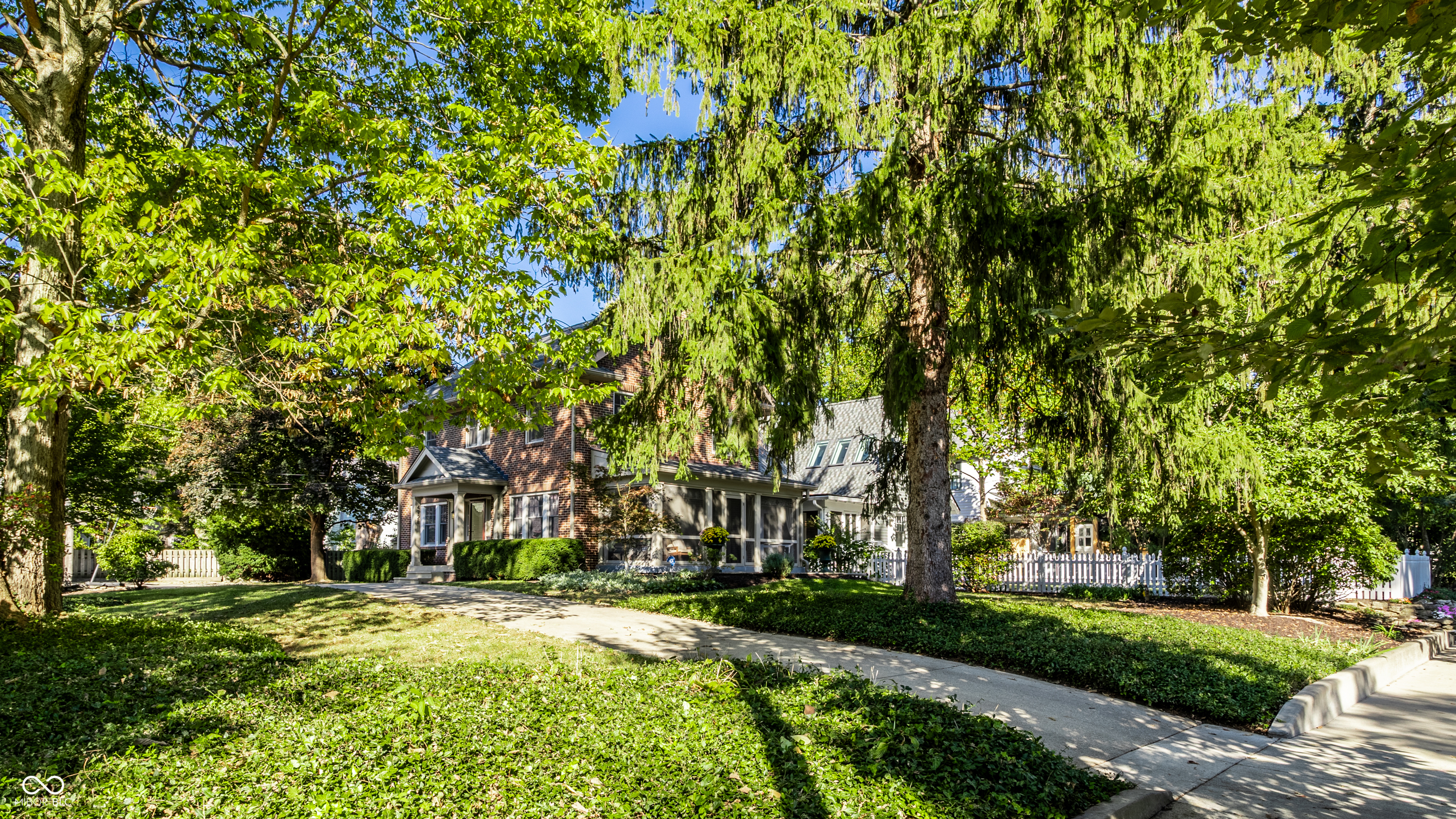 4728 N Kenwood Avenue