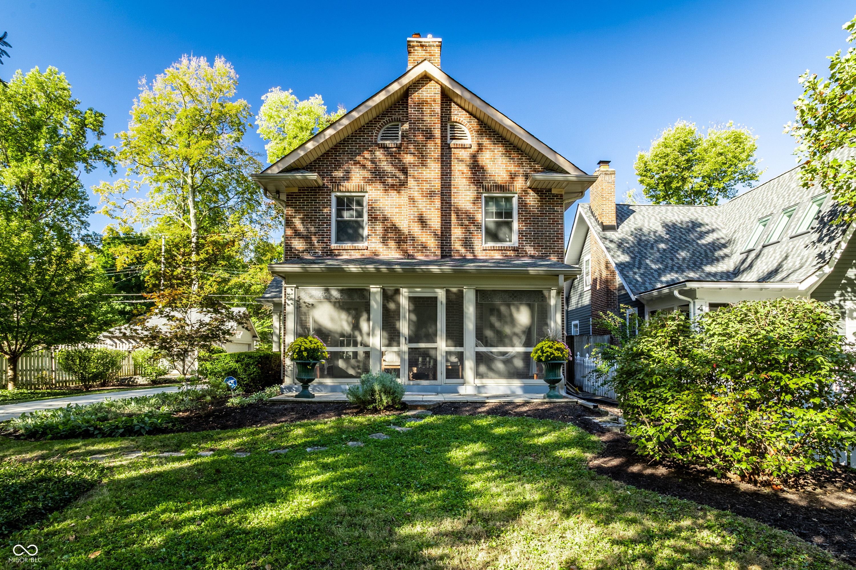 4728 N Kenwood Avenue