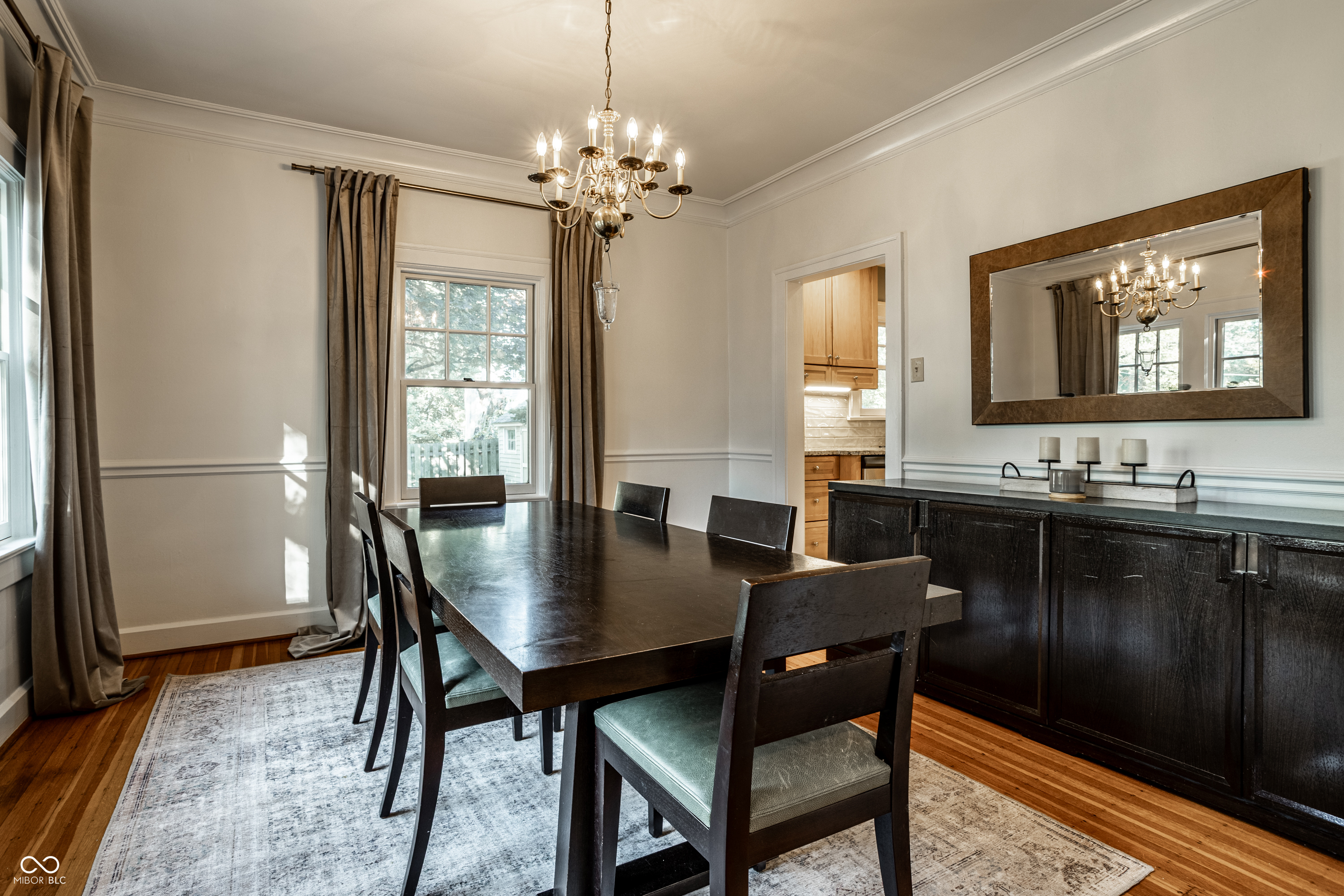 4728 N Kenwood Avenue