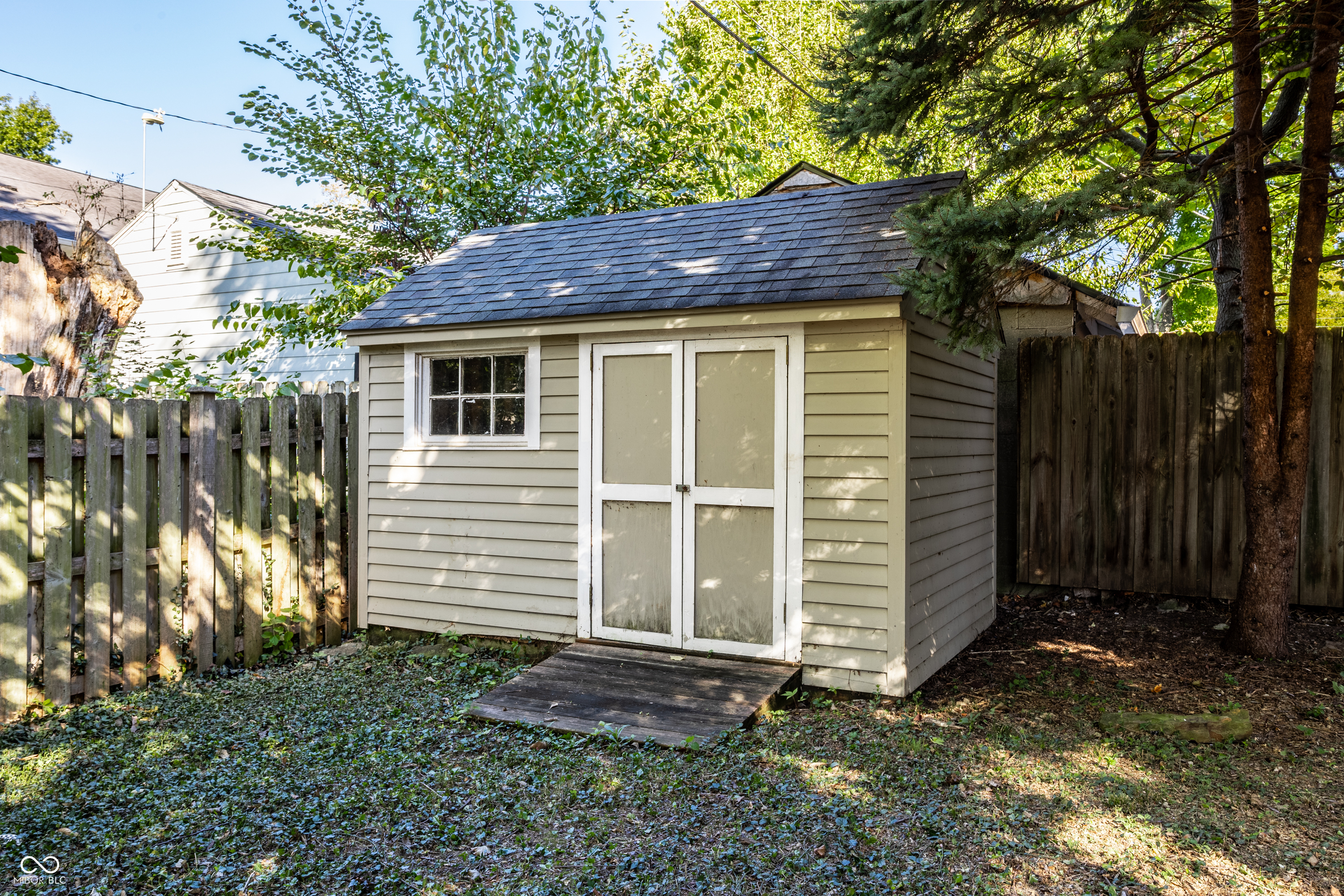 4728 N Kenwood Avenue