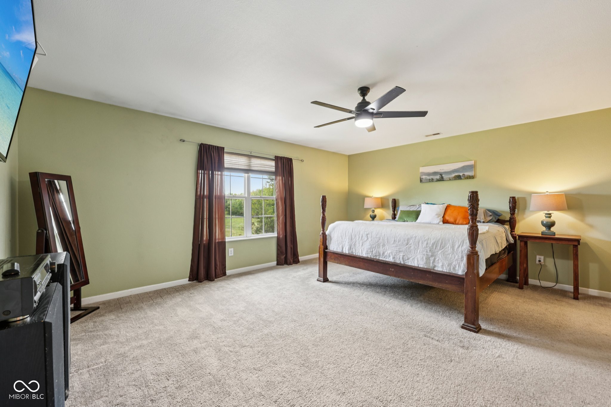 19212 Golden Meadow Way