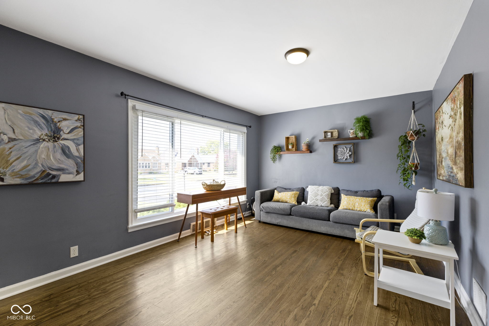 1425 N Leland Avenue