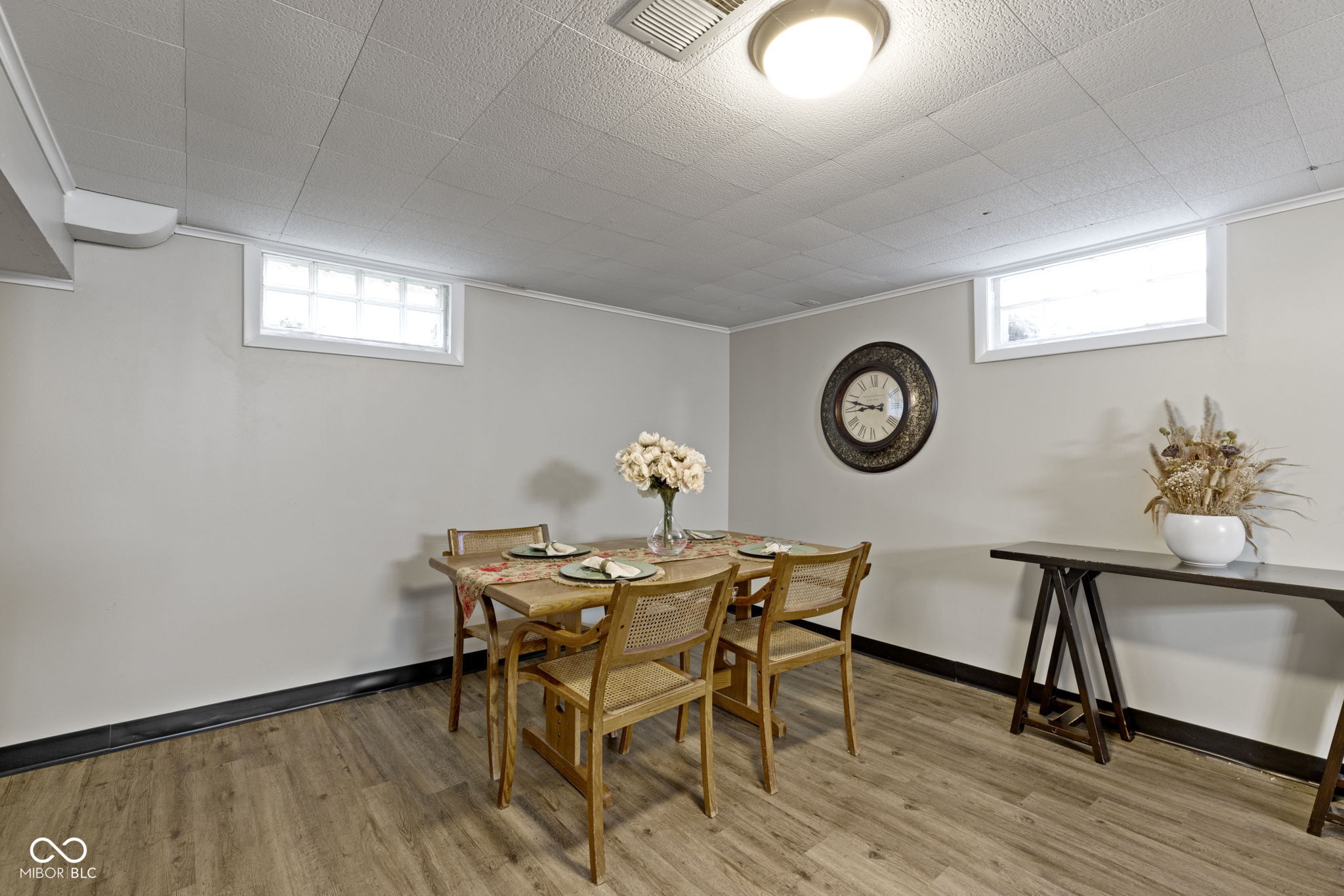 1425 N Leland Avenue