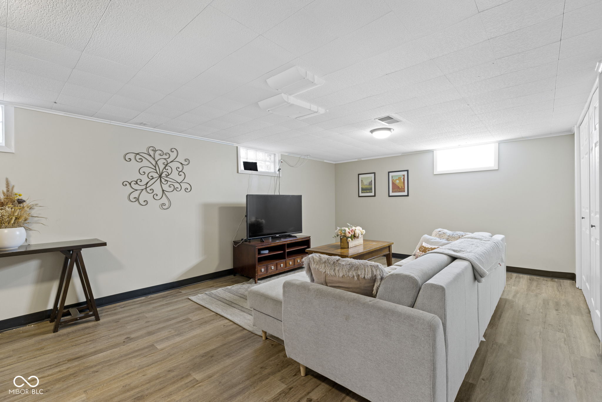 1425 N Leland Avenue