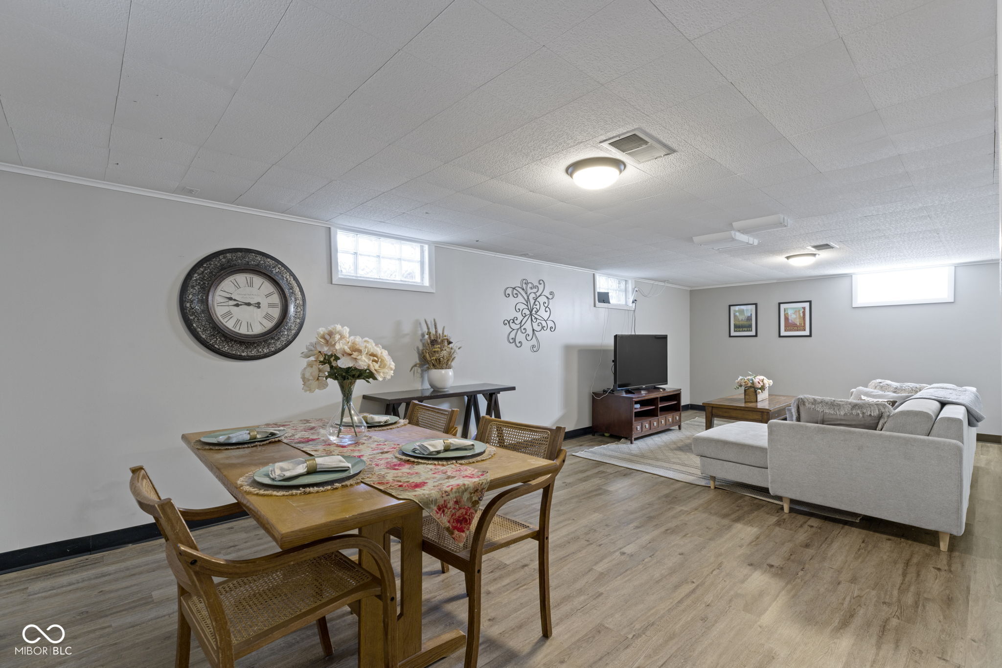 1425 N Leland Avenue