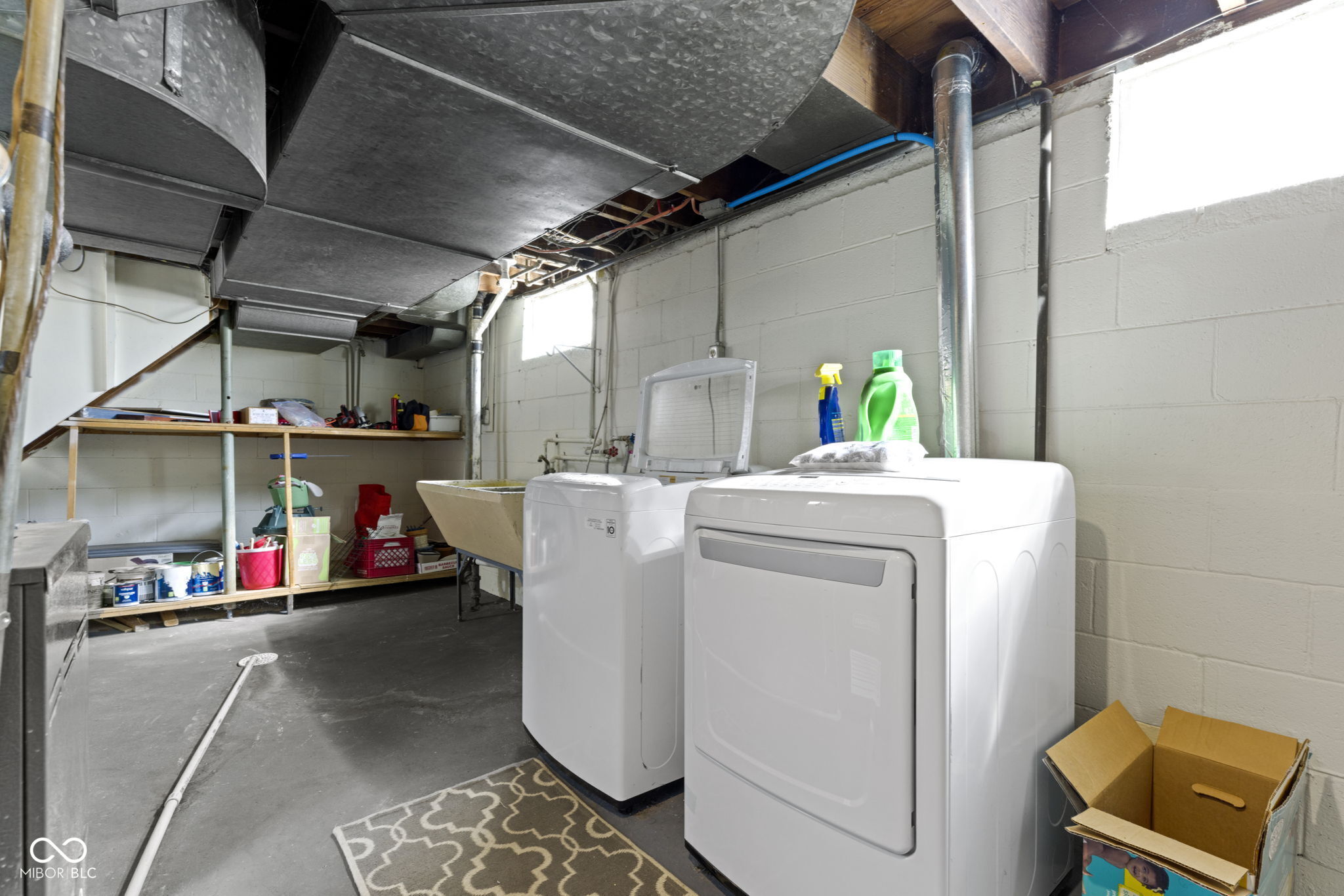 1425 N Leland Avenue