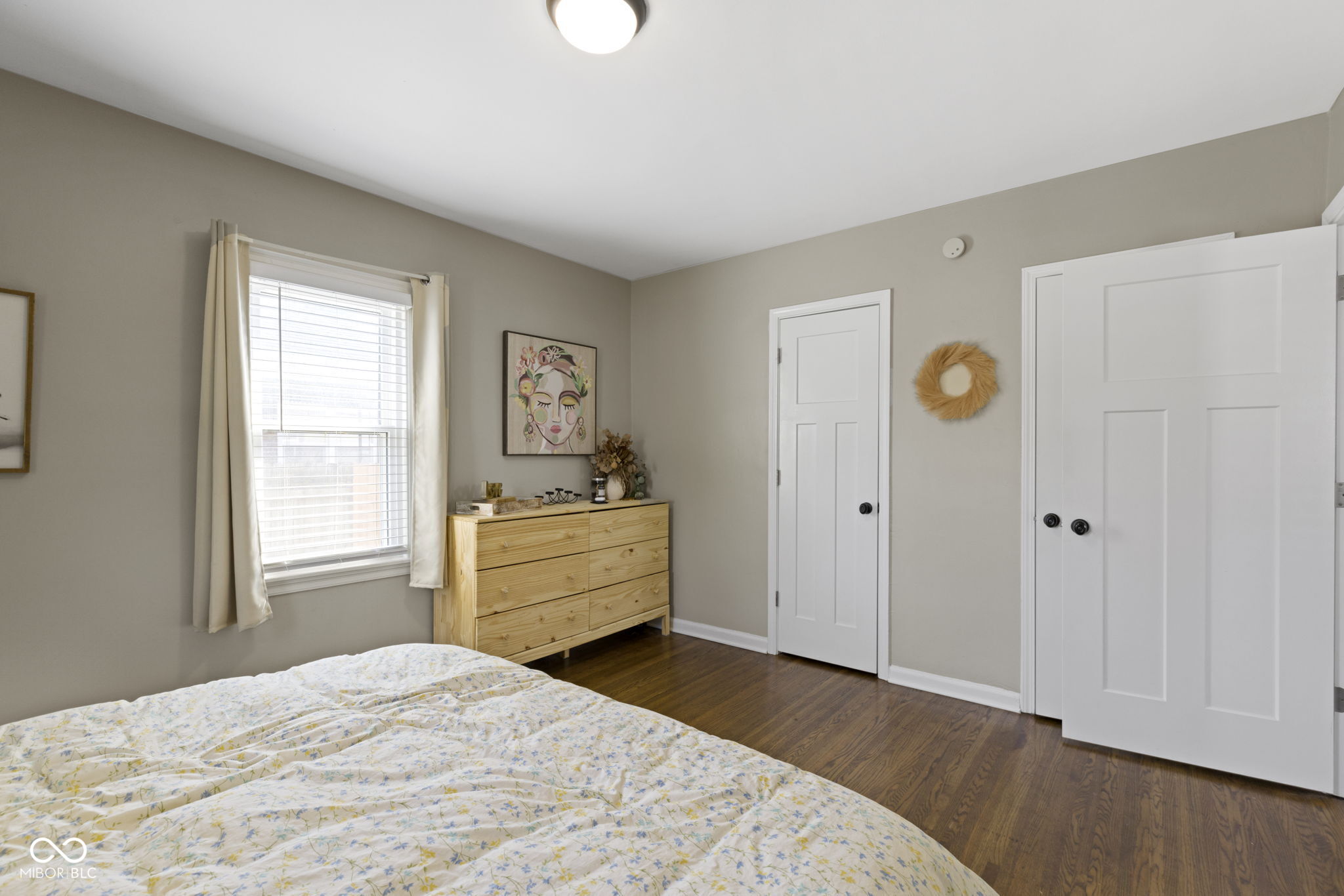 1425 N Leland Avenue