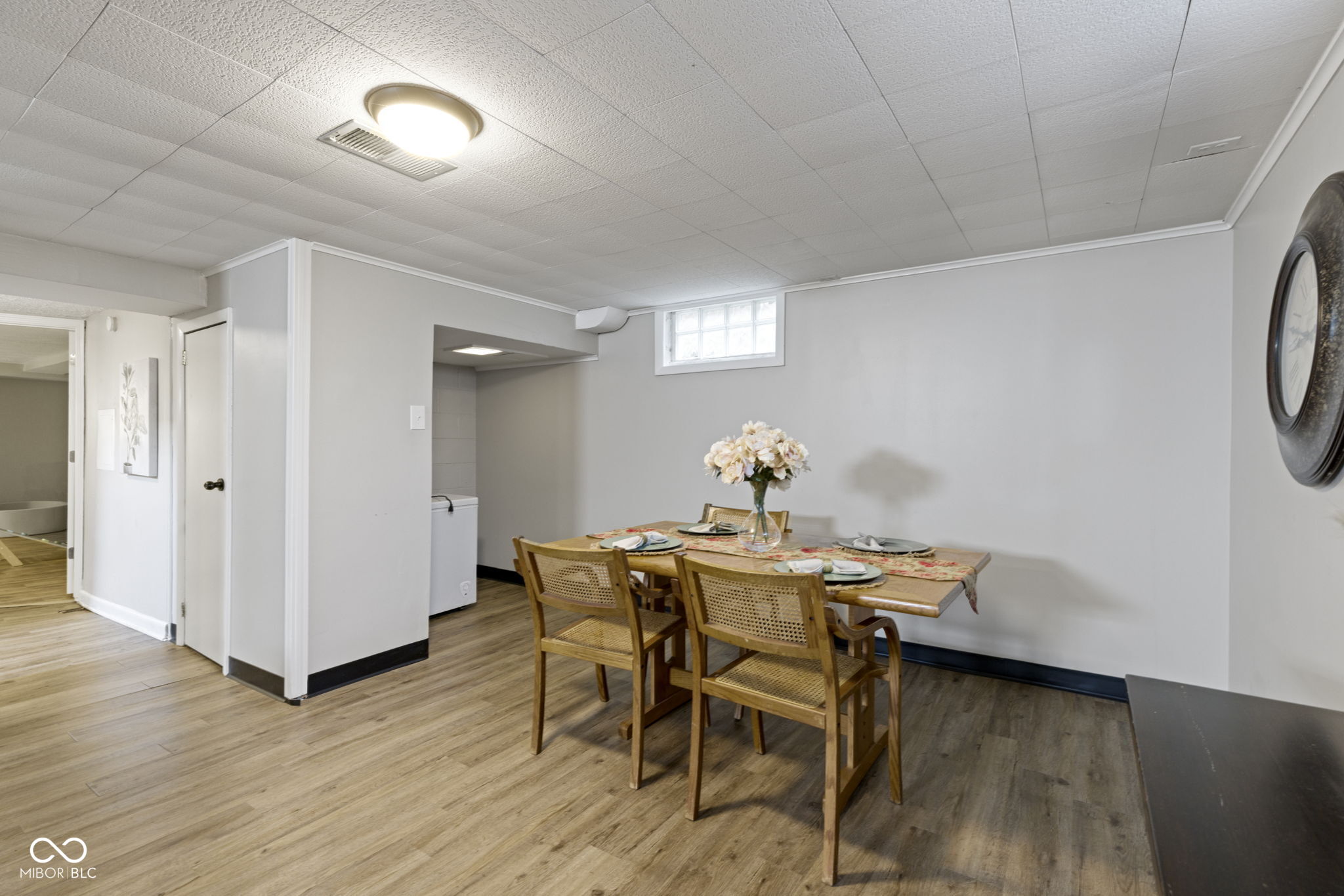 1425 N Leland Avenue