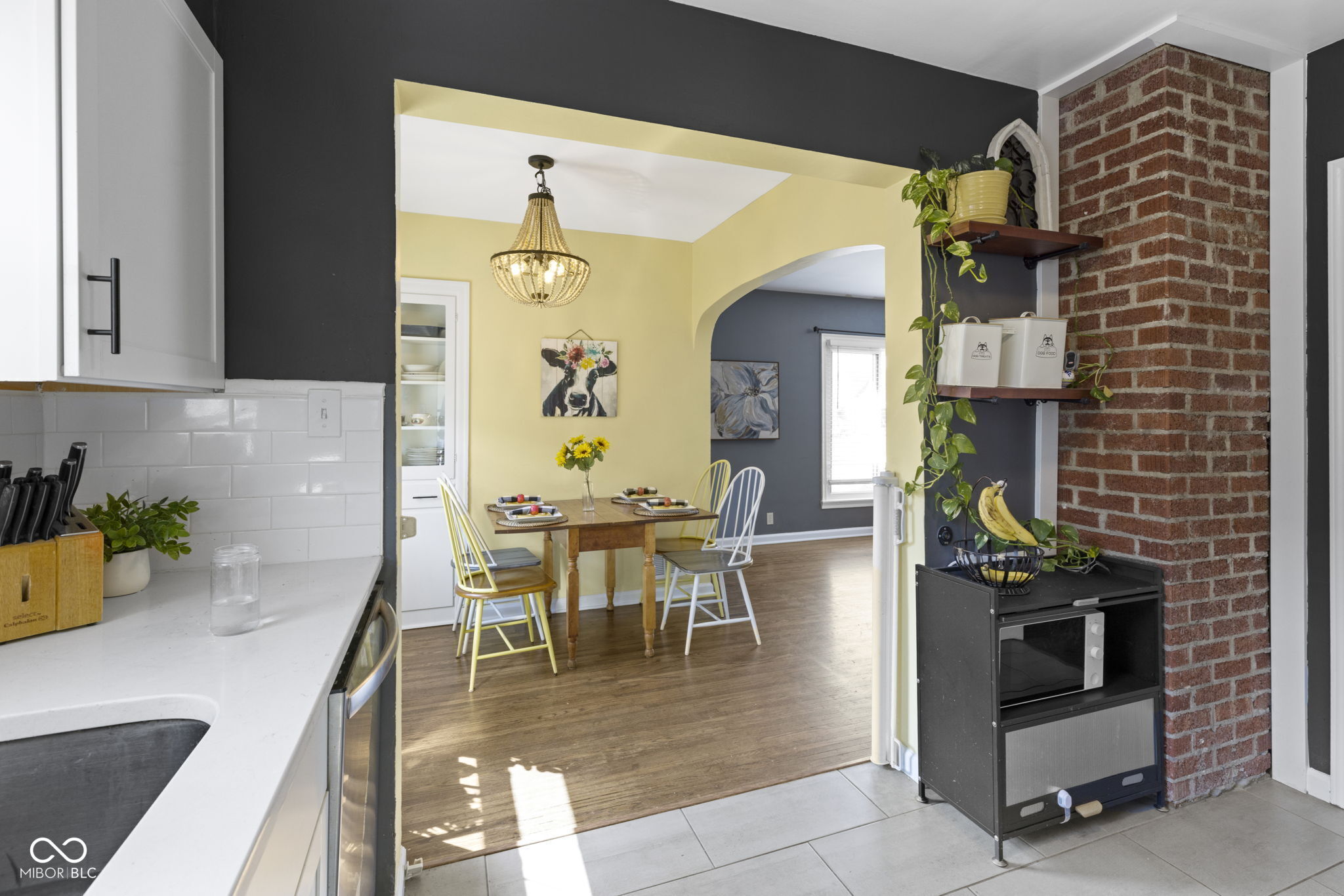 1425 N Leland Avenue