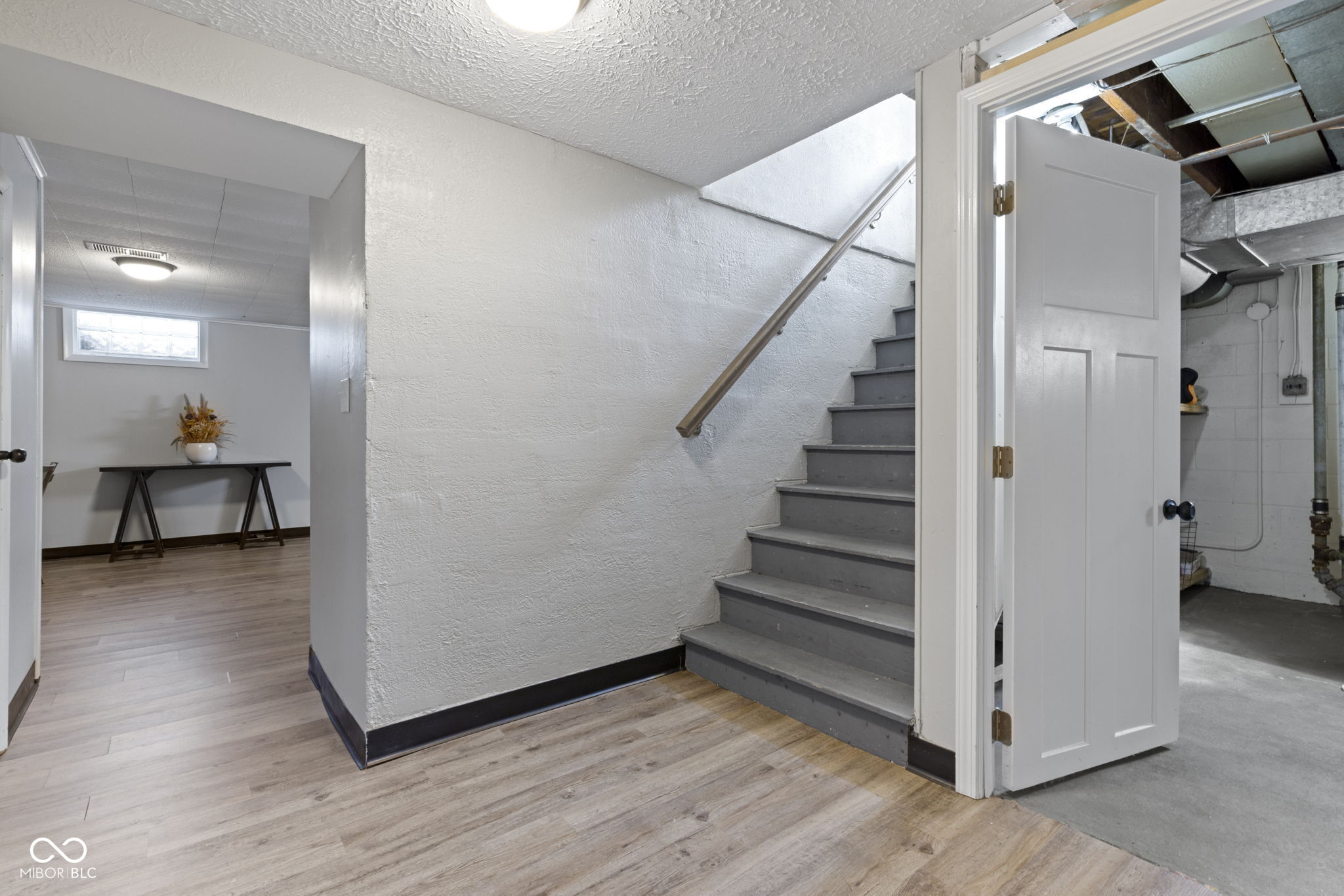 1425 N Leland Avenue