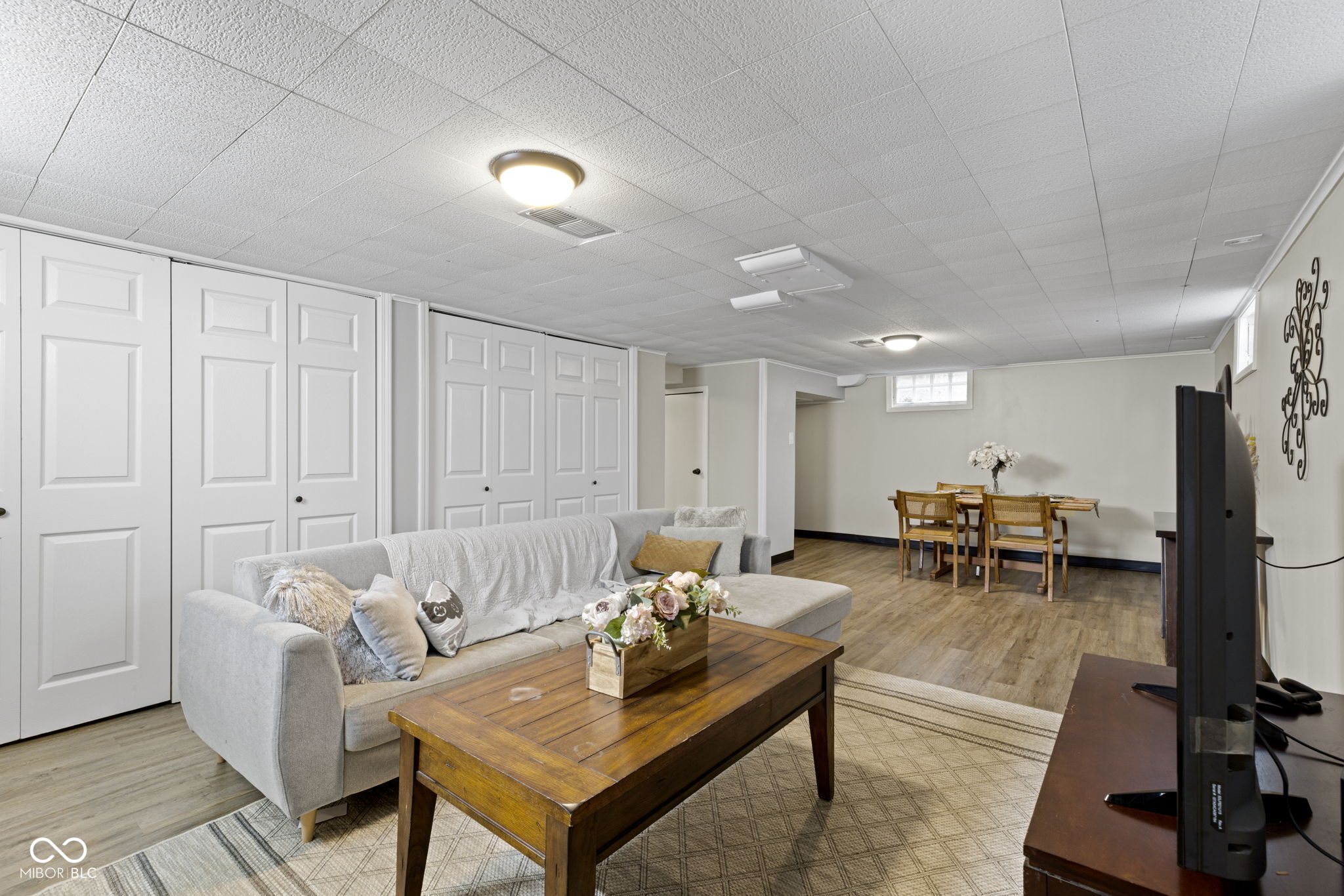 1425 N Leland Avenue