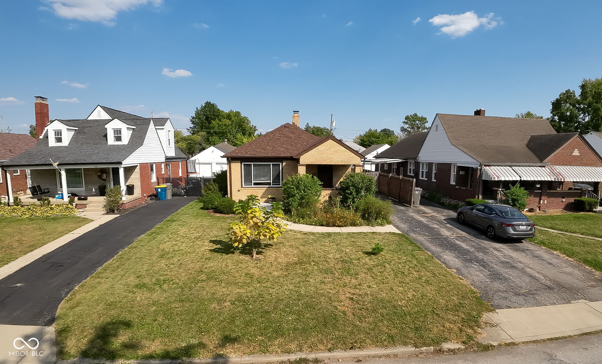 1425 N Leland Avenue