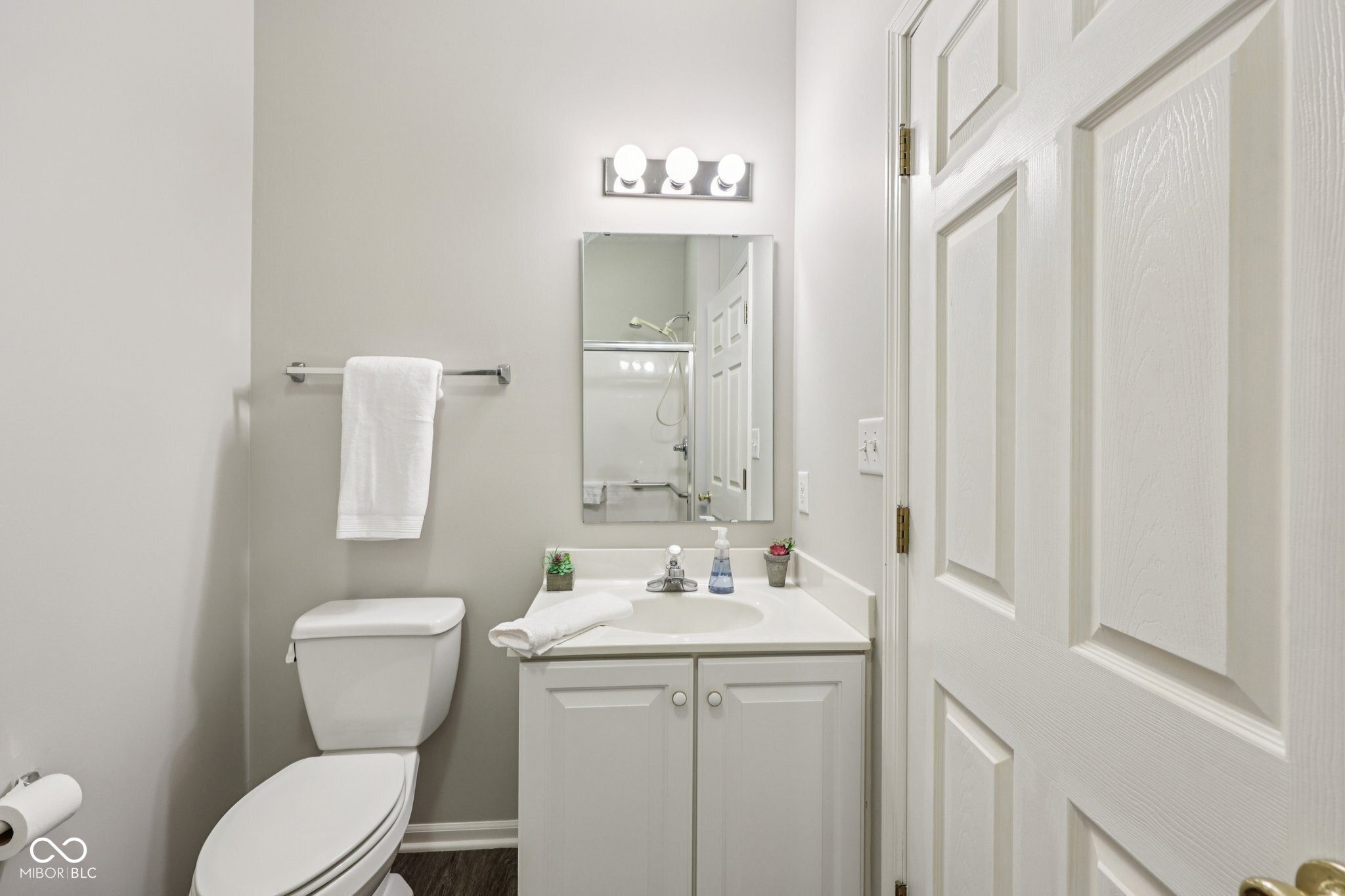 5808 Corralberry Court