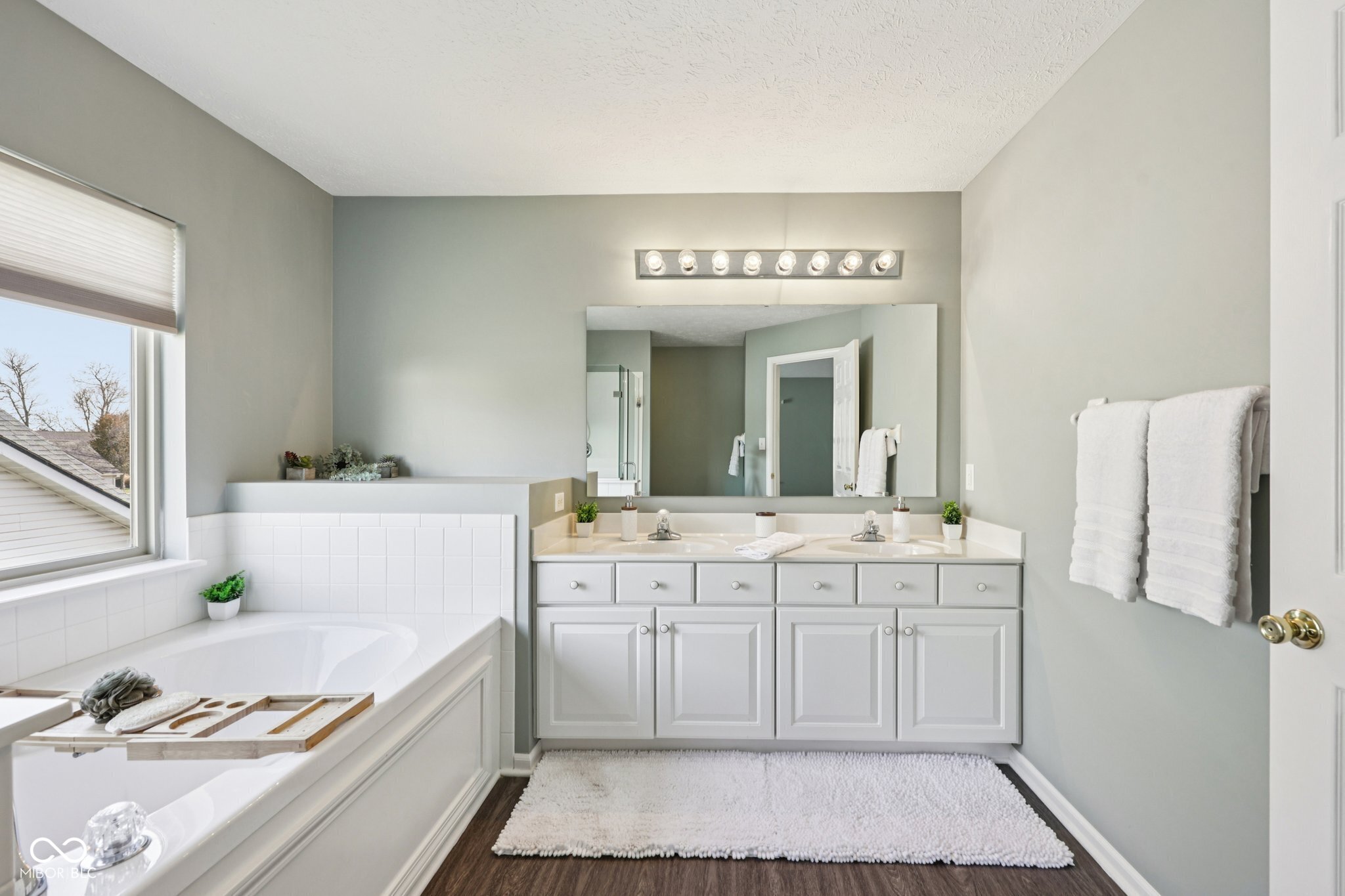 5808 Corralberry Court